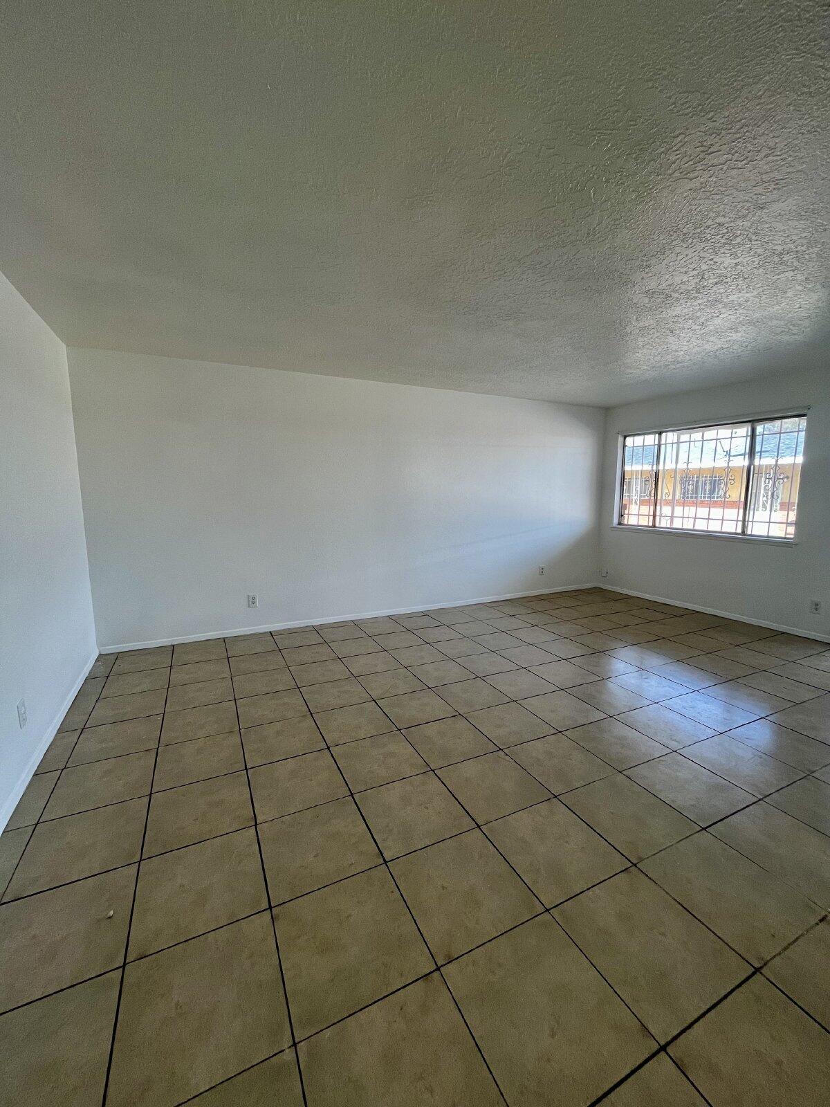 147 GENERAL ARNOLD Street NE