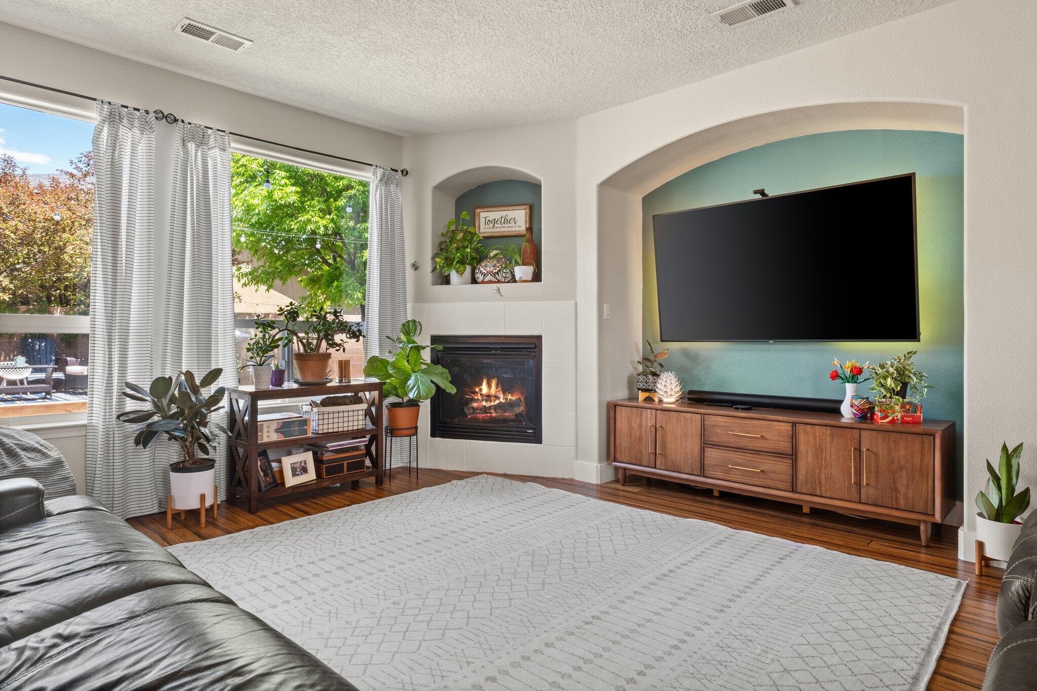 8167 VENTANA AZUL Avenue NW