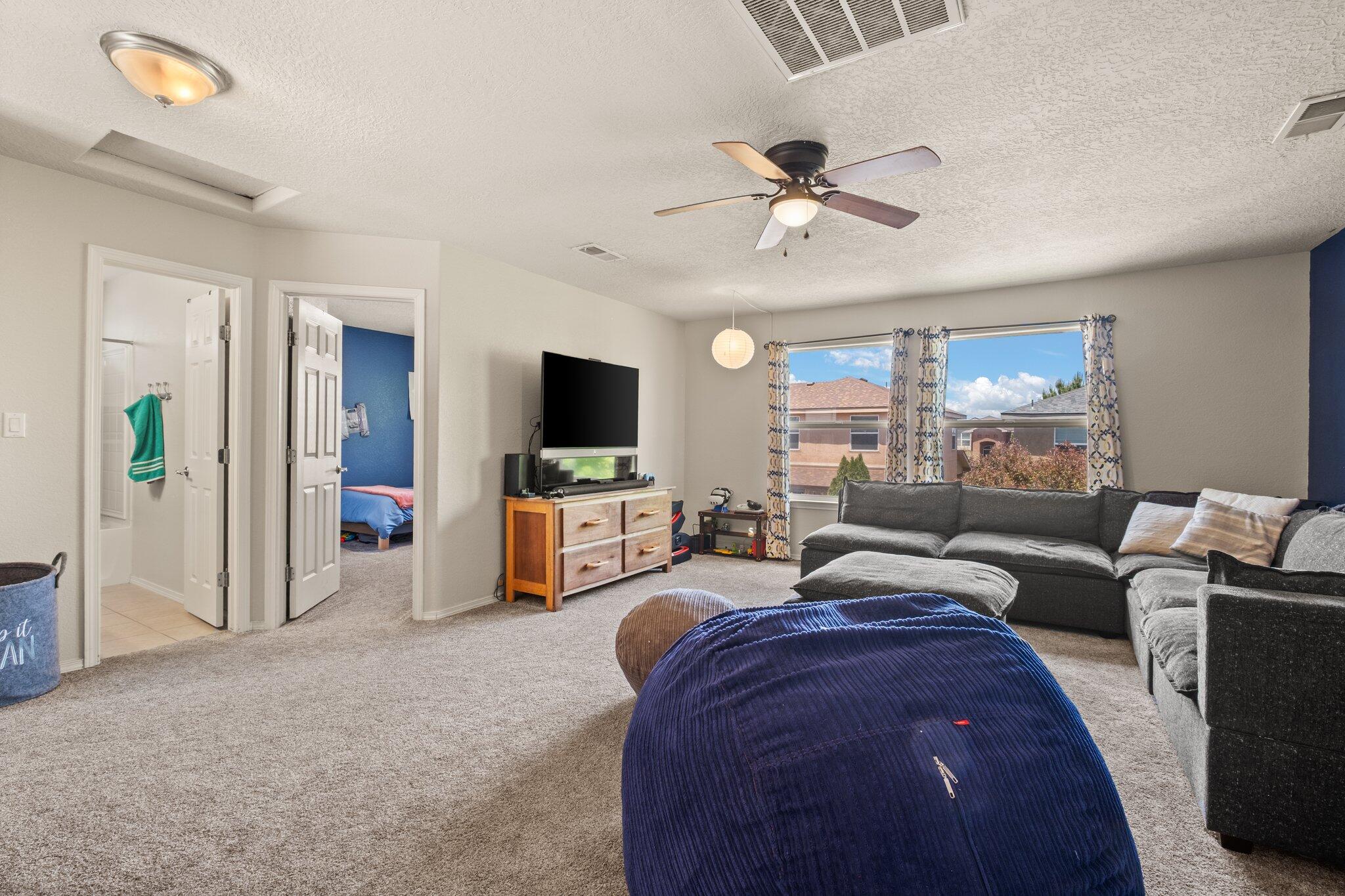 8167 VENTANA AZUL Avenue NW
