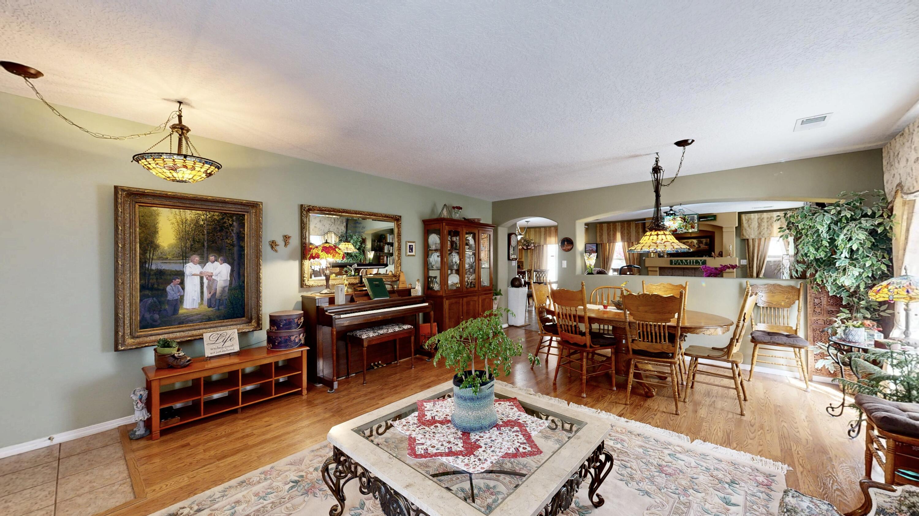 1080 CAPITAN Street NW