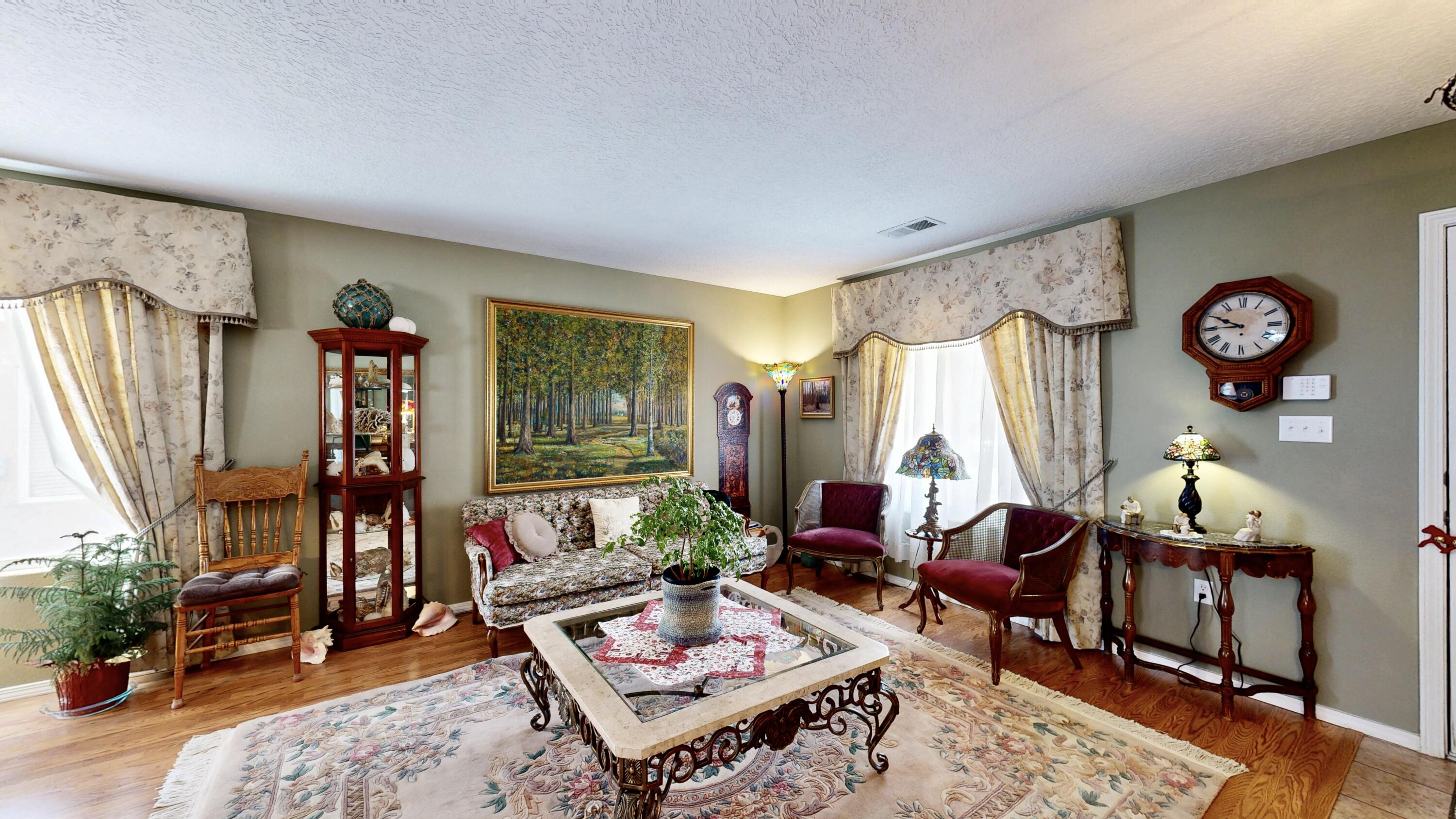 1080 CAPITAN Street NW