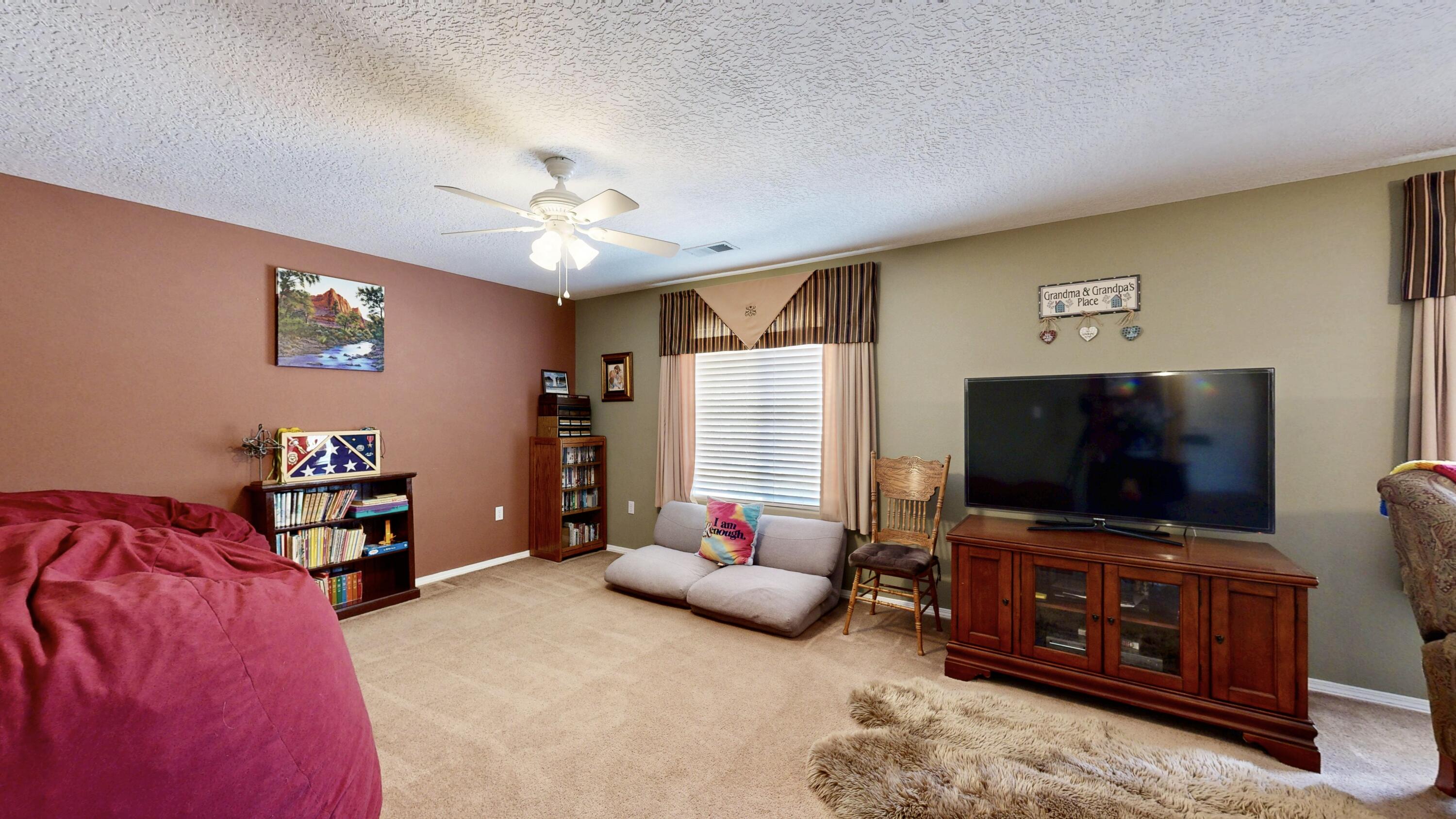 1080 CAPITAN Street NW