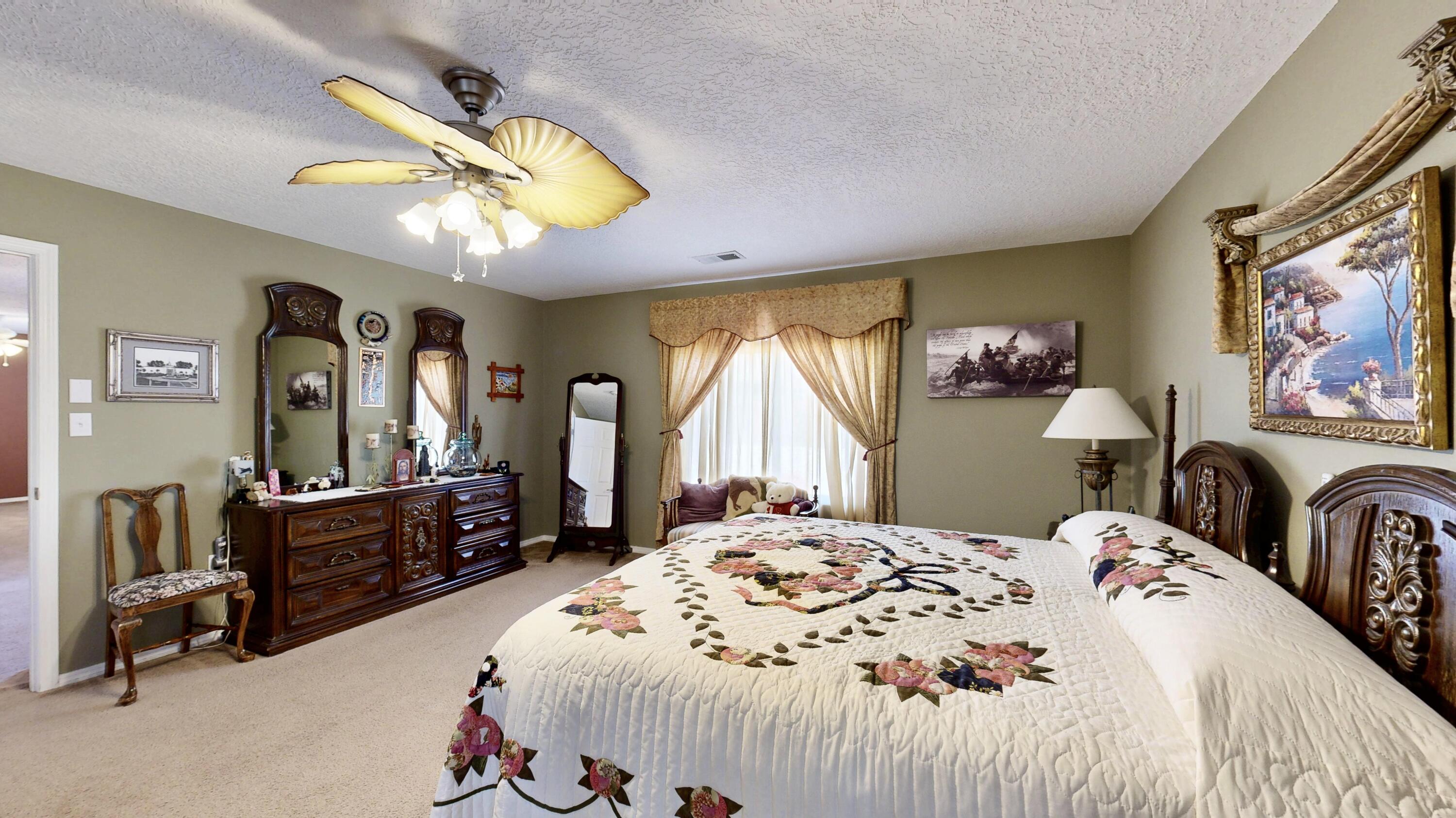 1080 CAPITAN Street NW