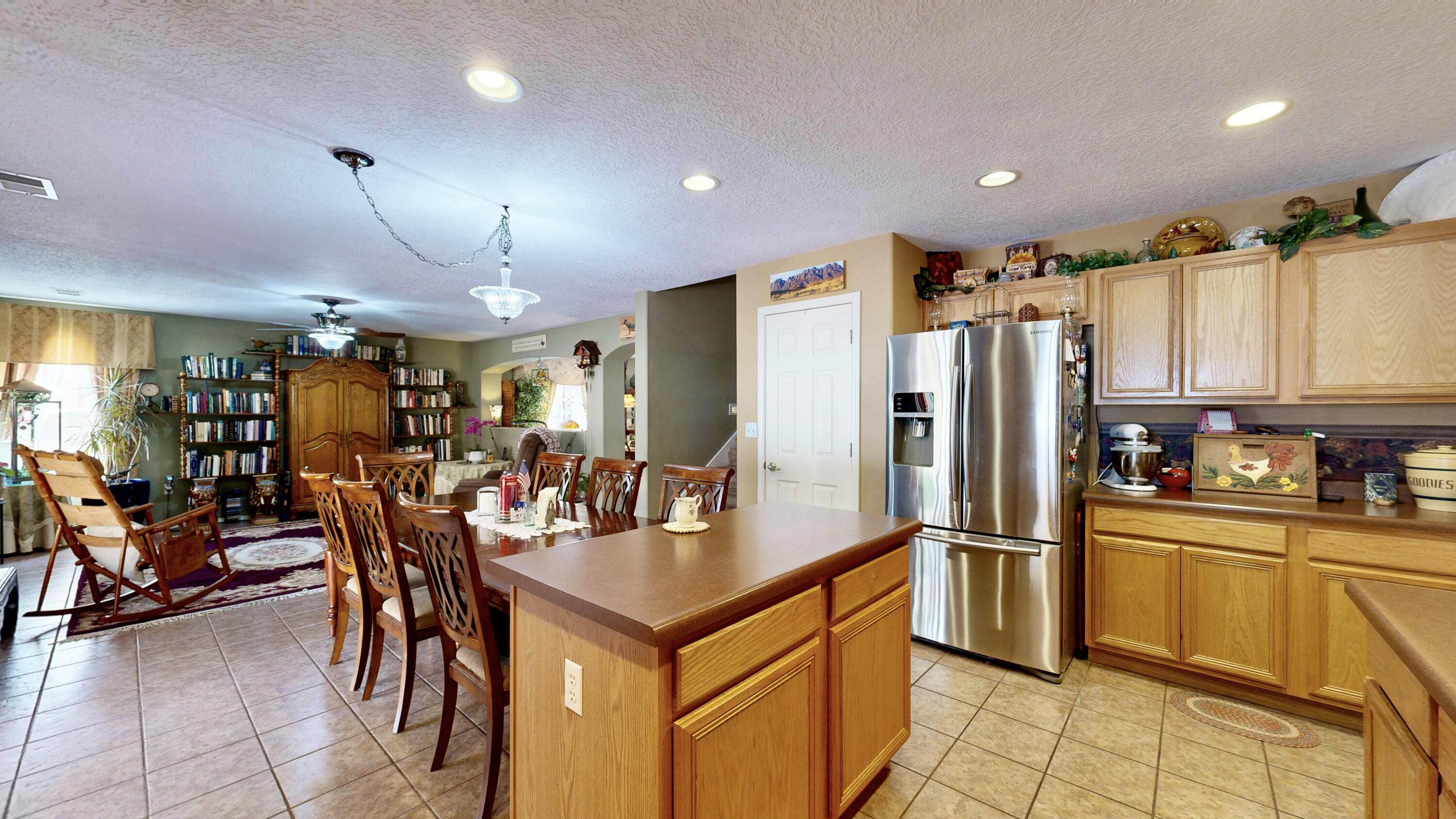 1080 CAPITAN Street NW