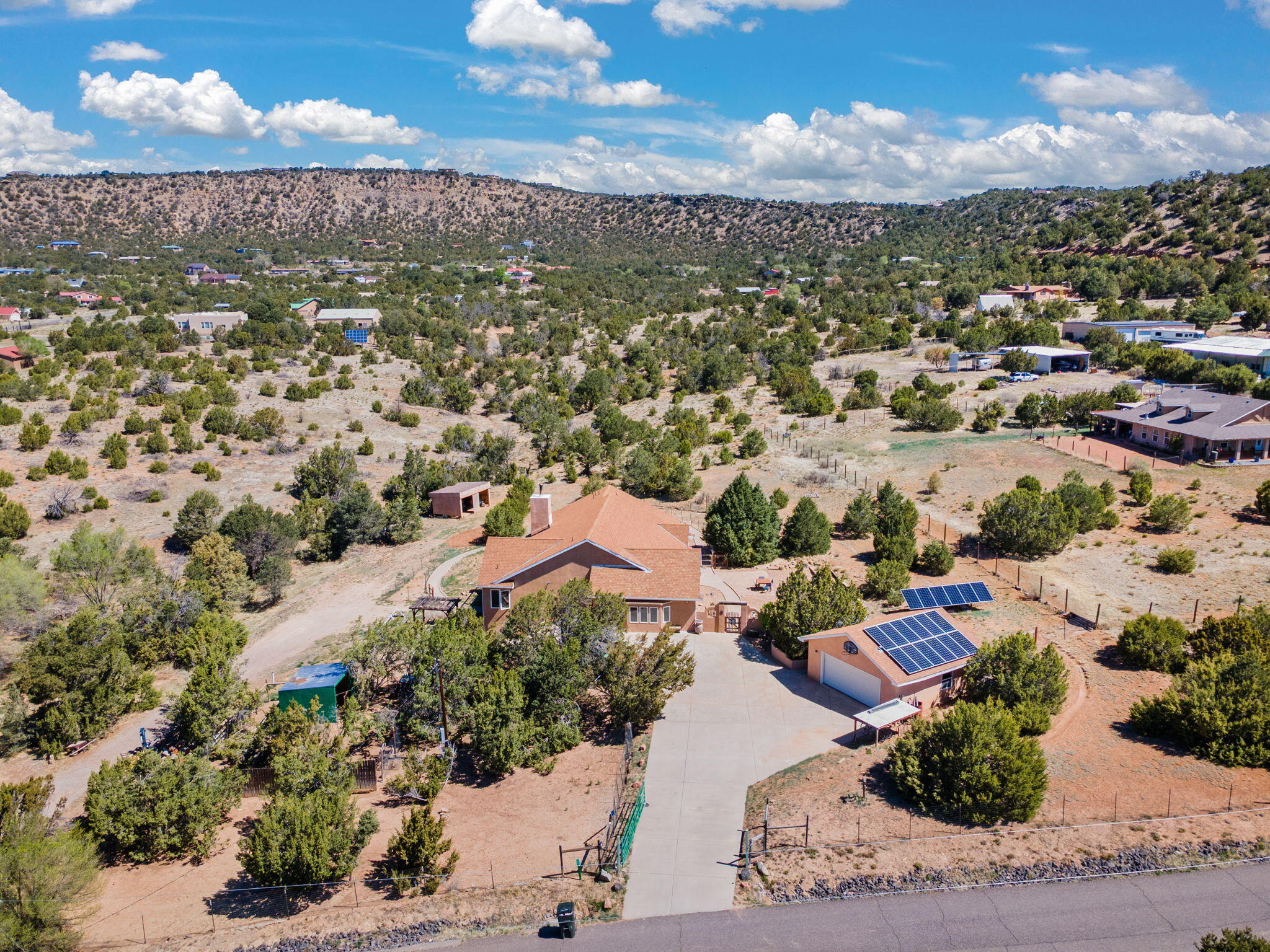 30 SHADE TREE Lane