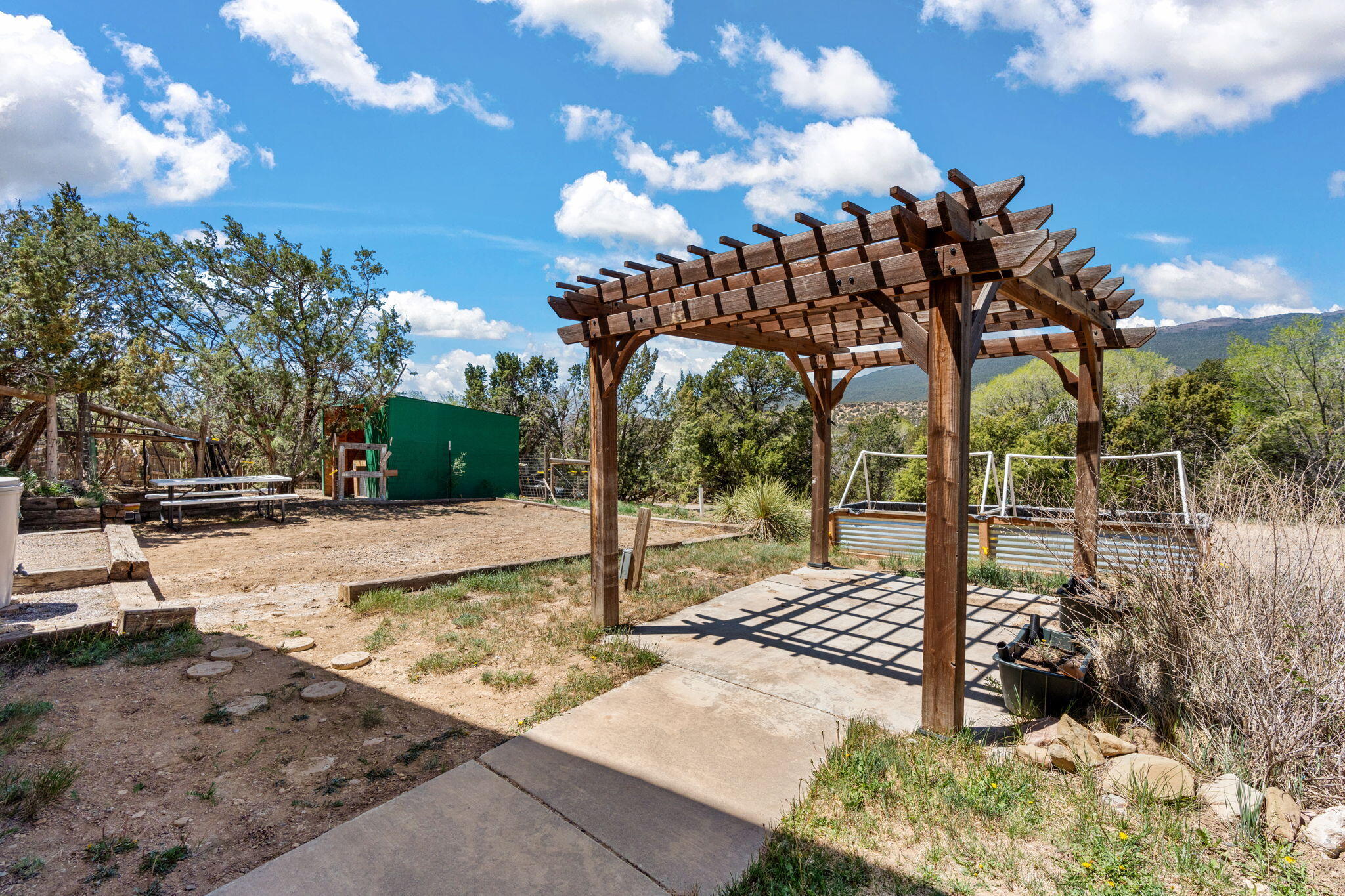 30 SHADE TREE Lane