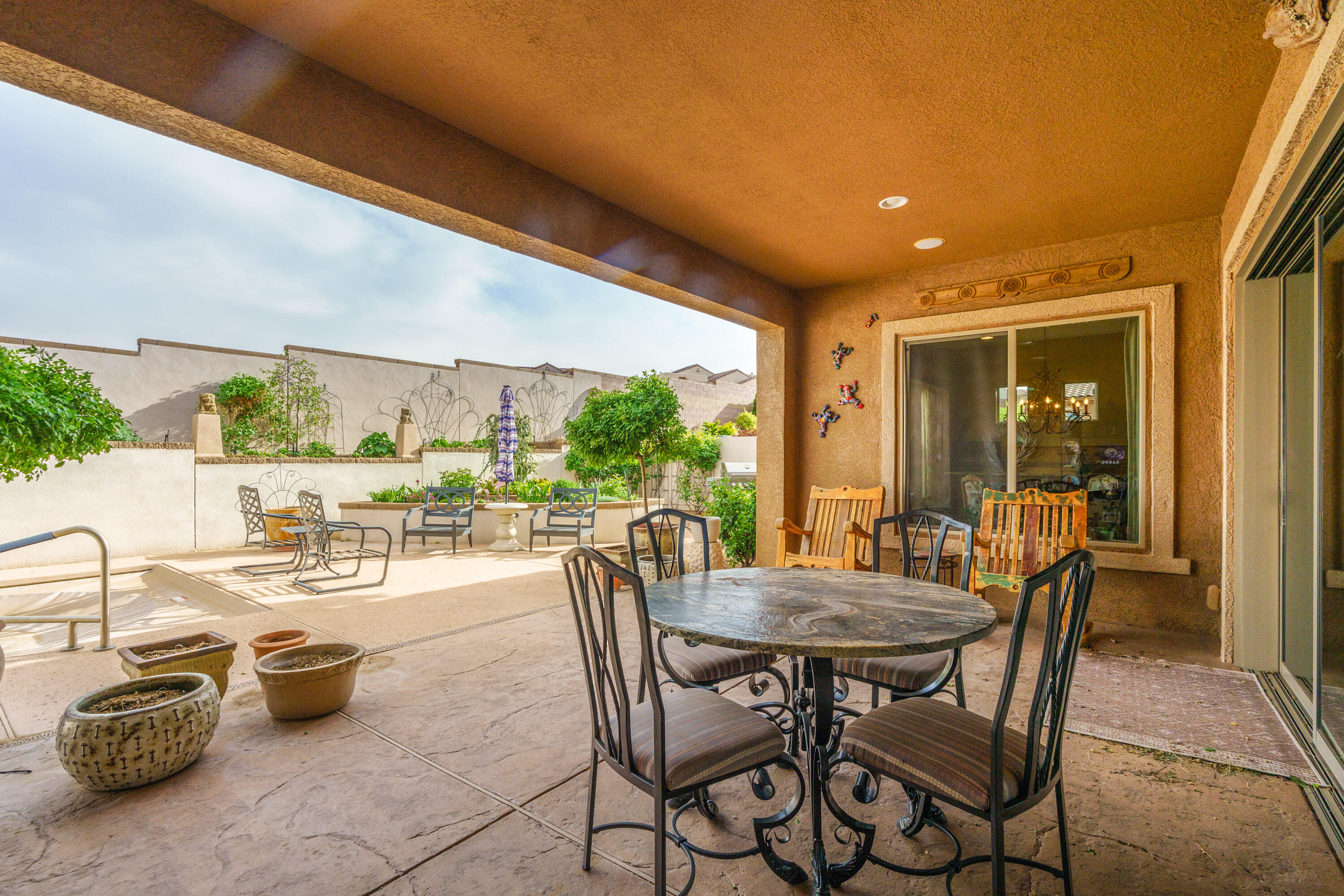 9300 IRON CREEK Lane NW