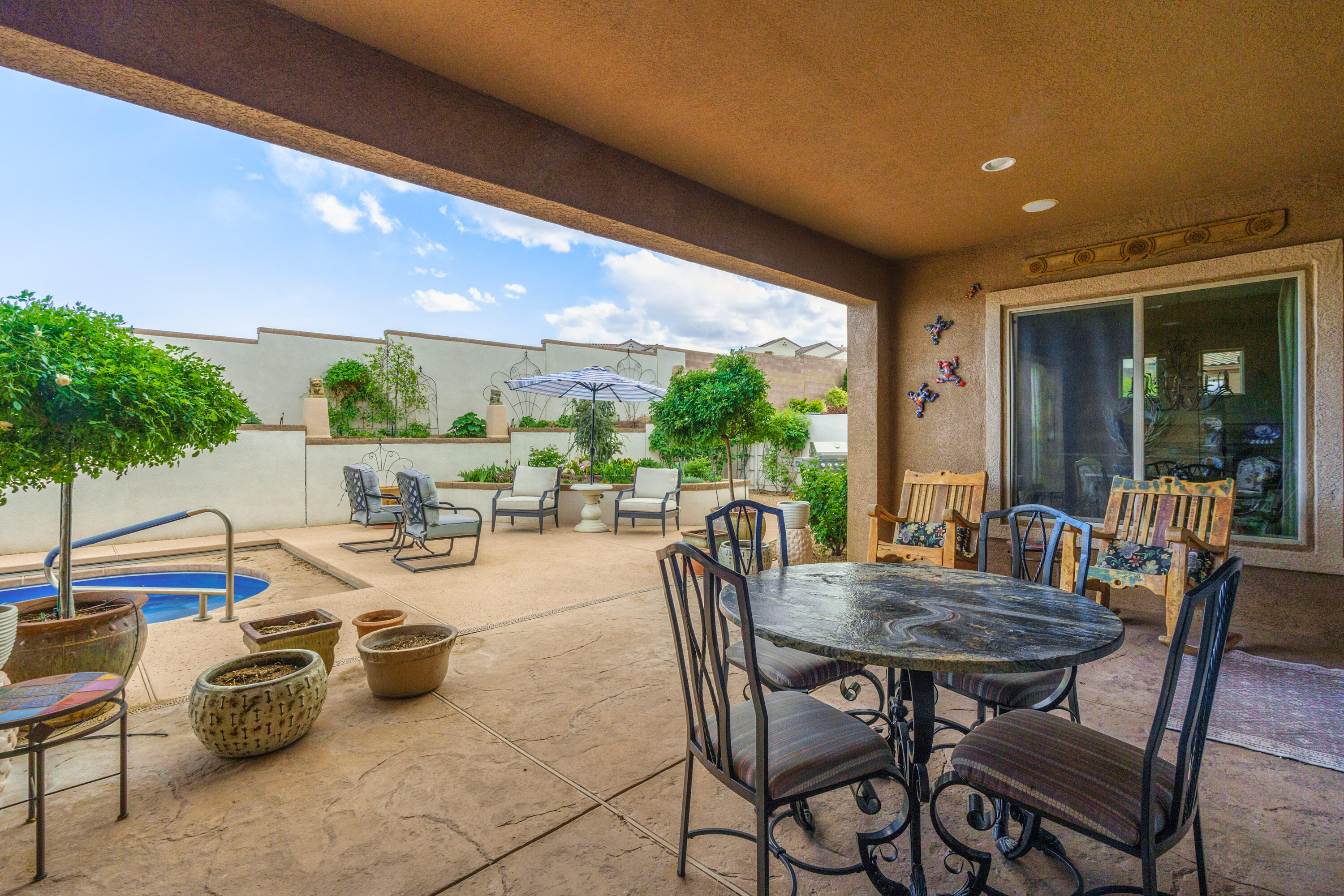 9300 IRON CREEK Lane NW