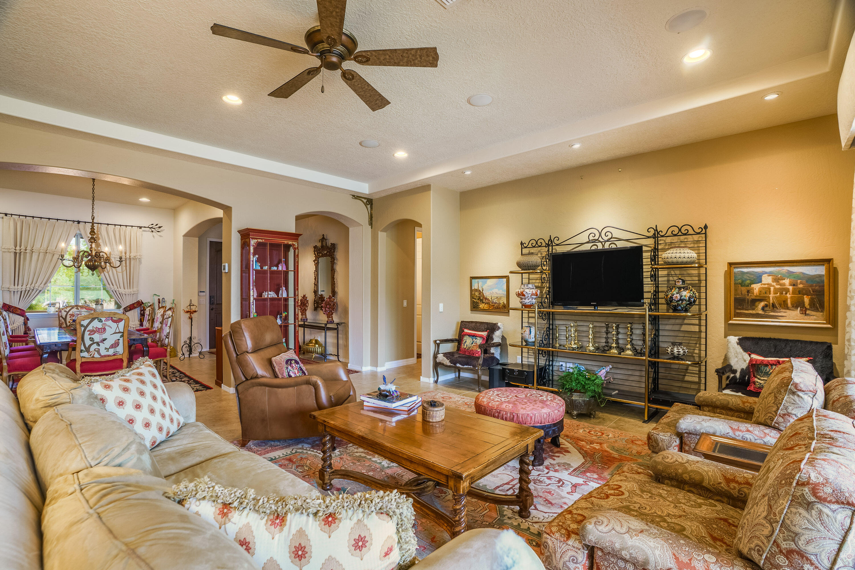 9300 IRON CREEK Lane NW