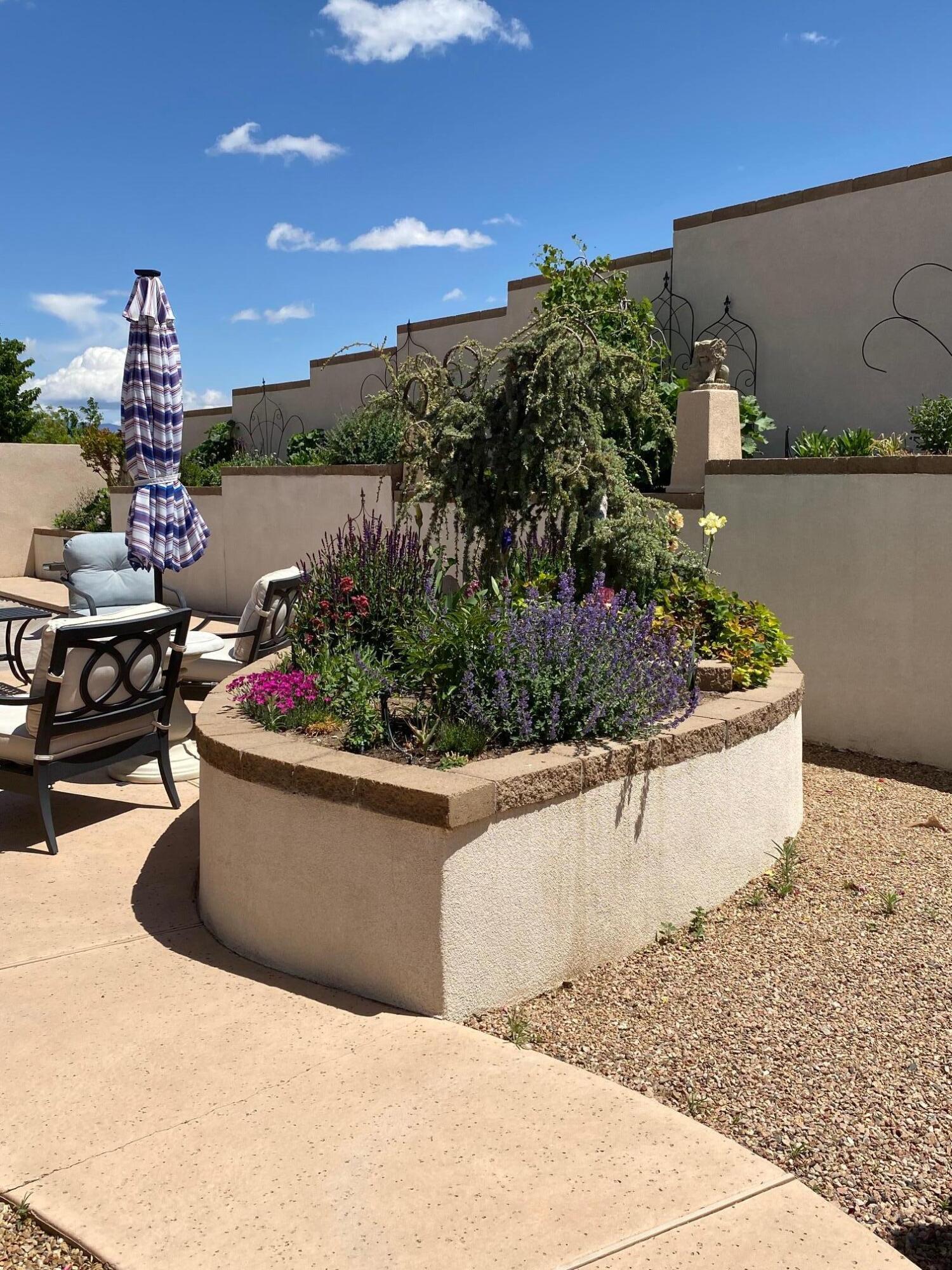 9300 IRON CREEK Lane NW