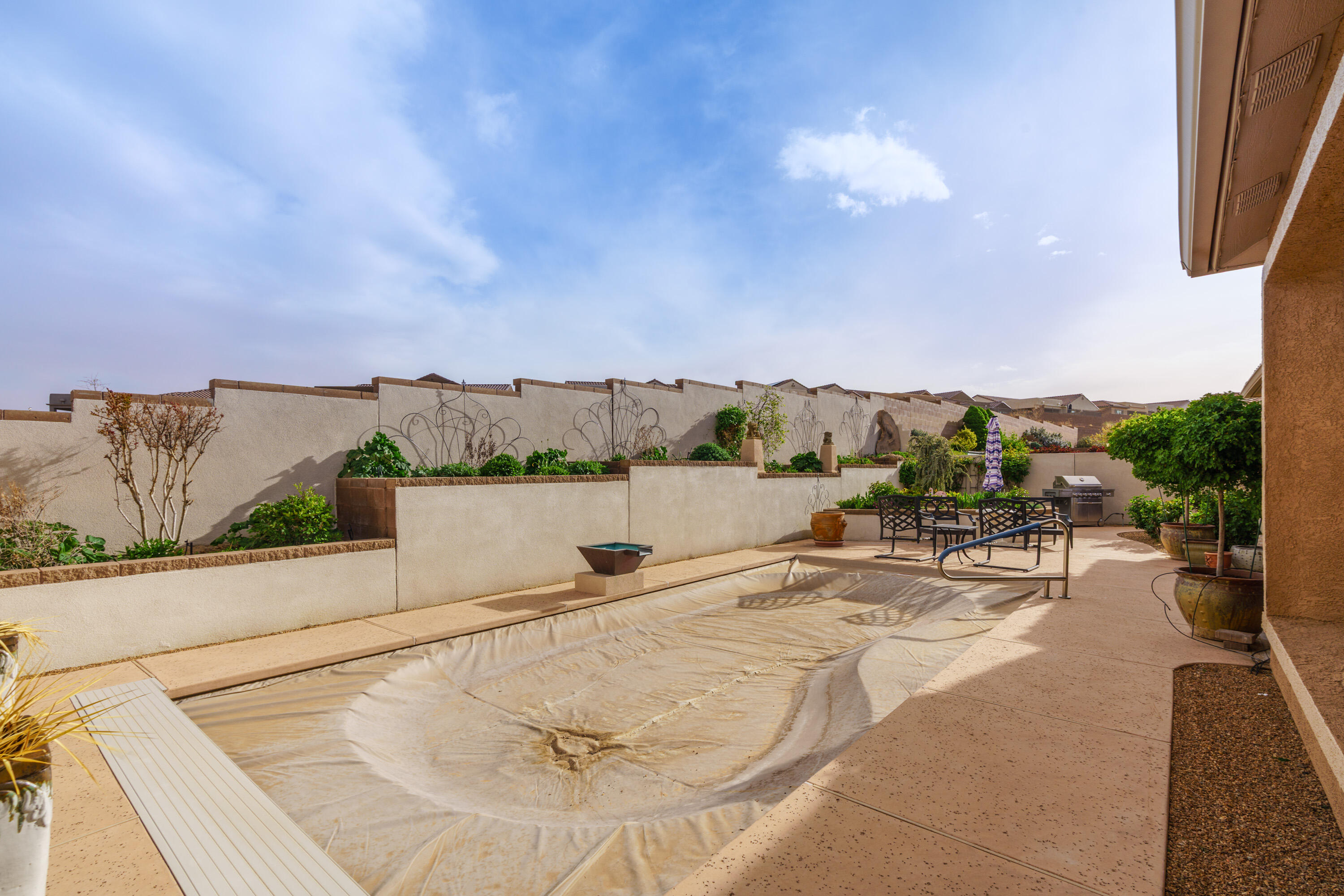 9300 IRON CREEK Lane NW