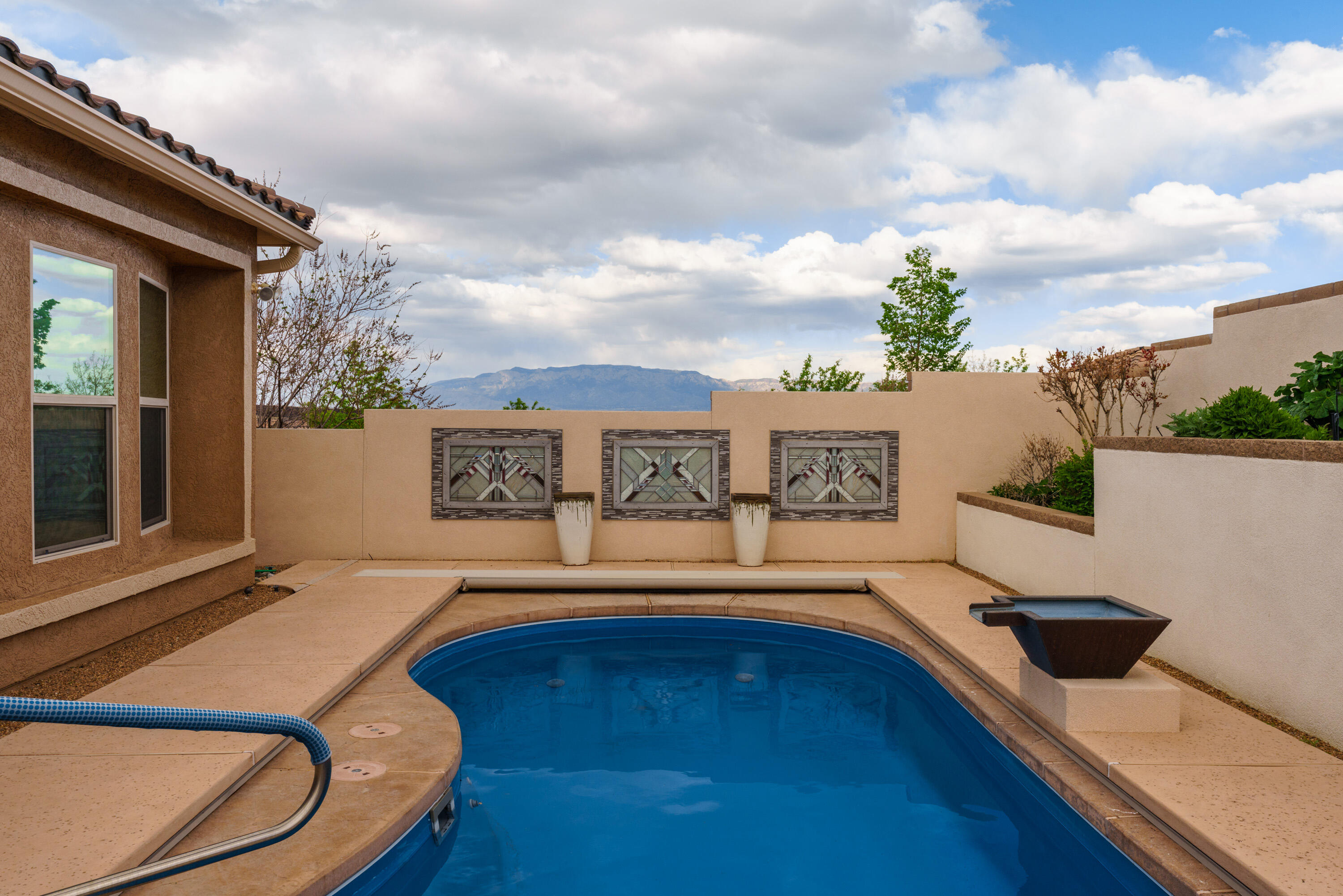 9300 IRON CREEK Lane NW