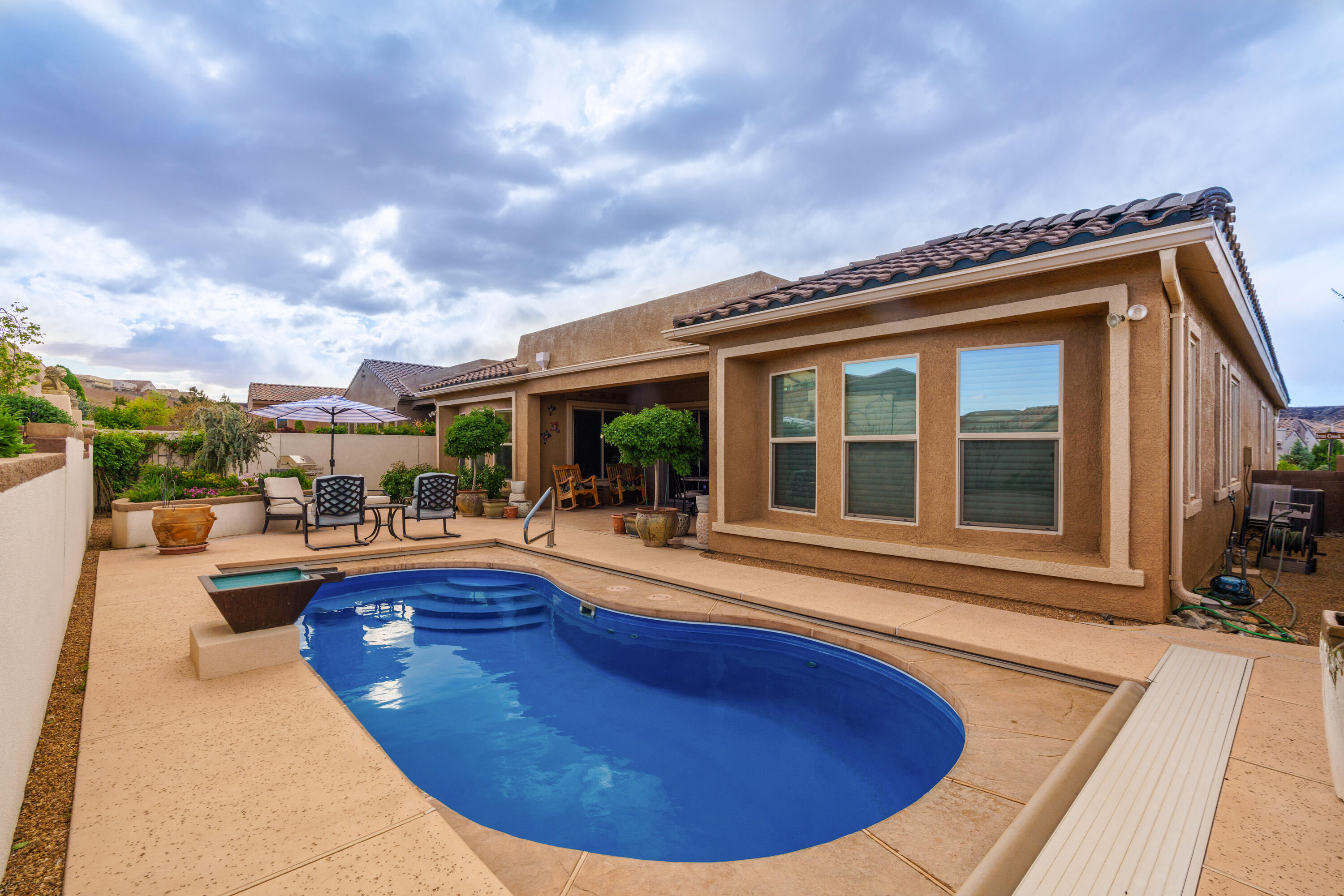 9300 IRON CREEK Lane NW