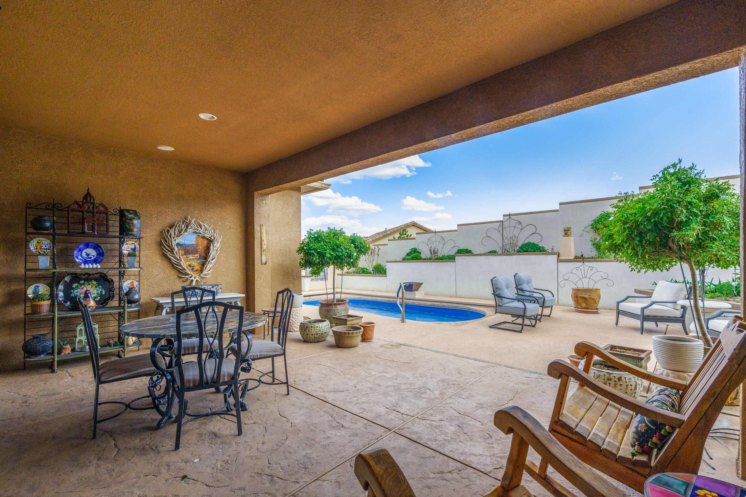 9300 IRON CREEK Lane NW