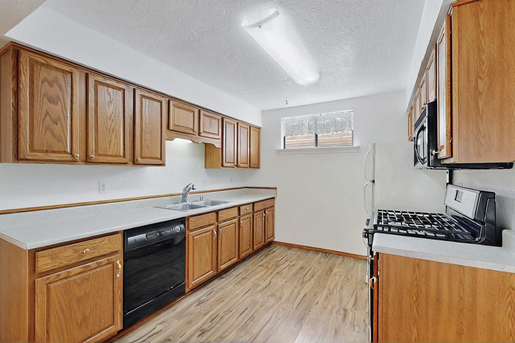 13224 MONARCH Drive NE