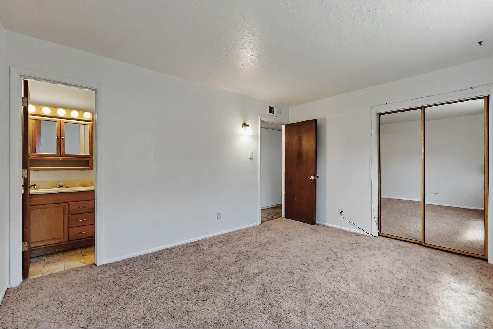 13224 MONARCH Drive NE