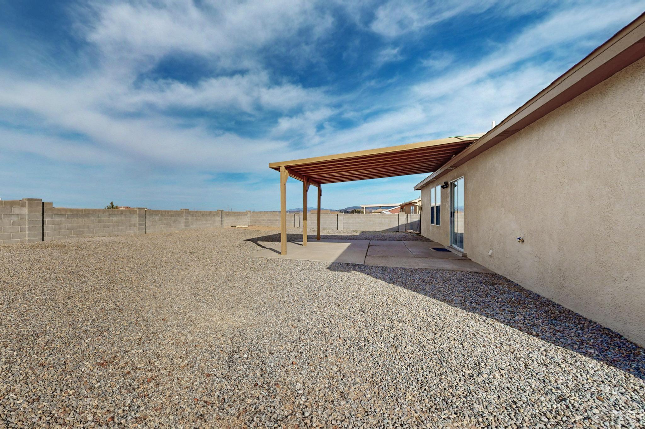 7105 HARTFORD HILLS Drive NE