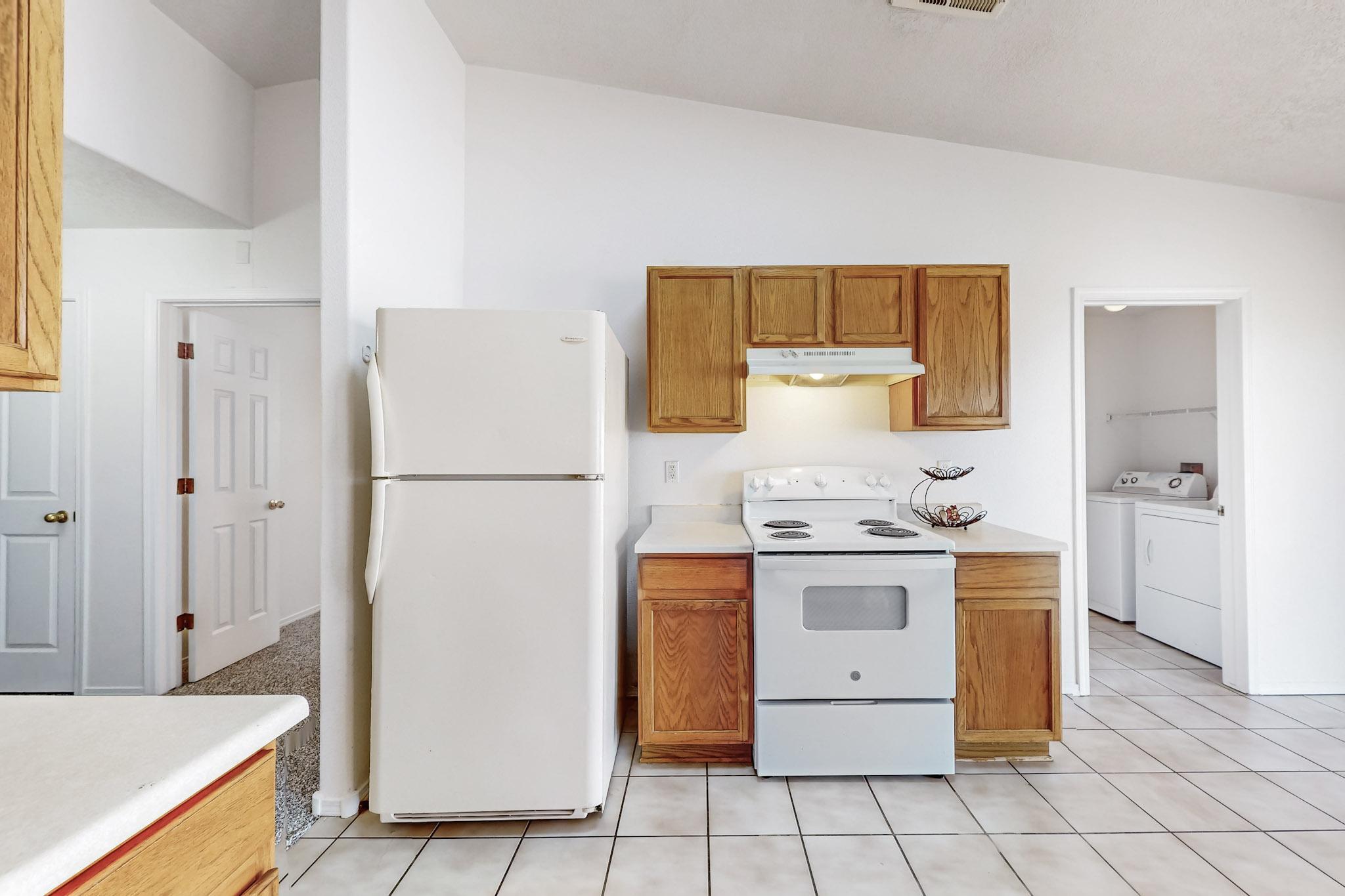 7105 HARTFORD HILLS Drive NE