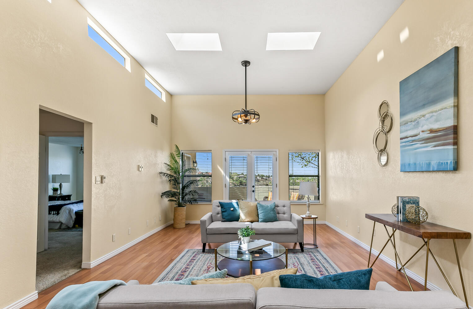 533 PINON CREEK Road SE