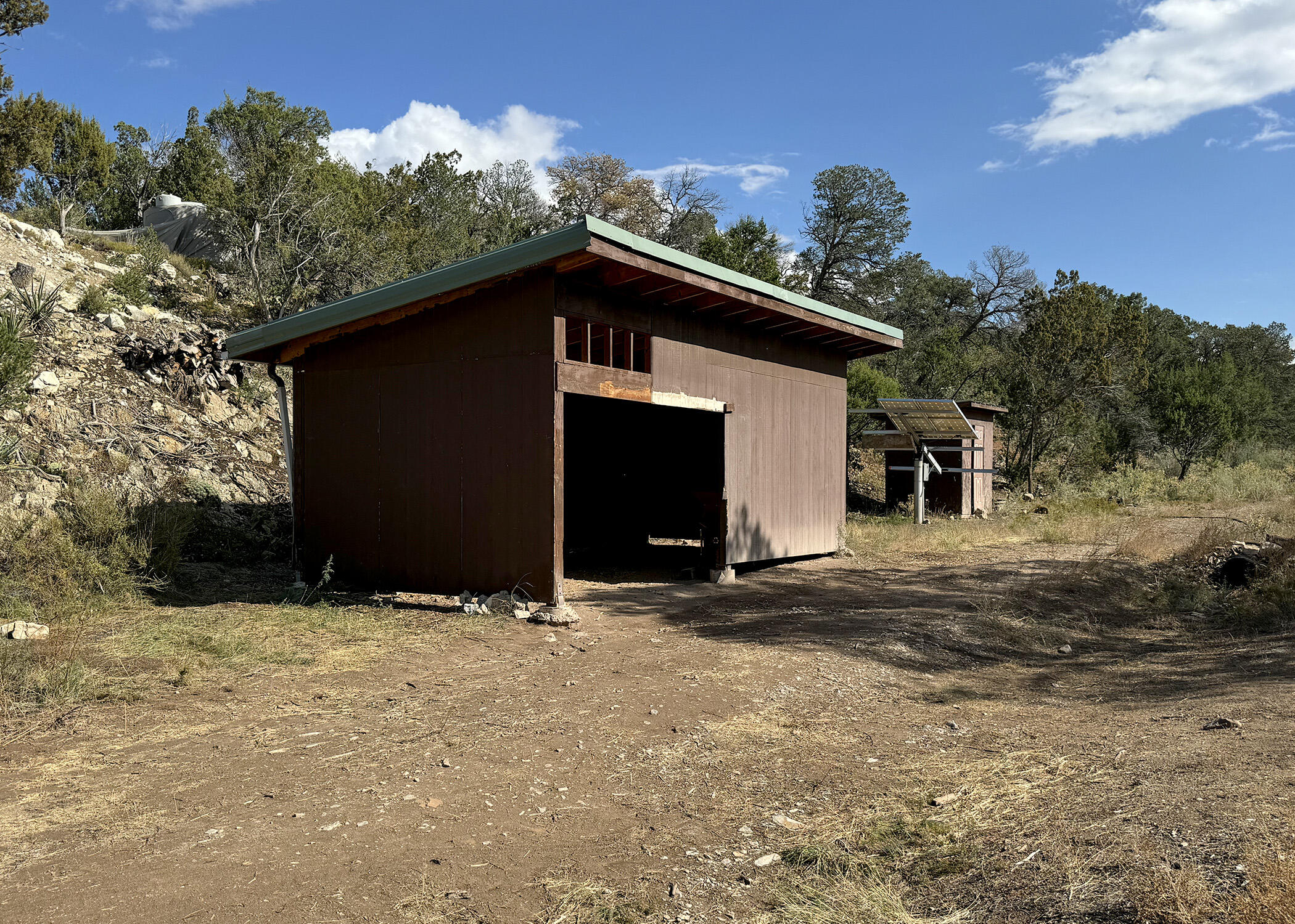 68 CANYON Road