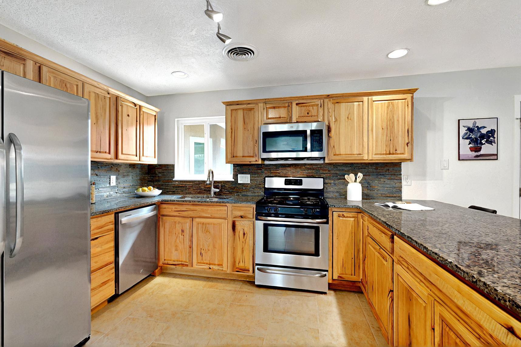 4604 SHERWOOD Street NE