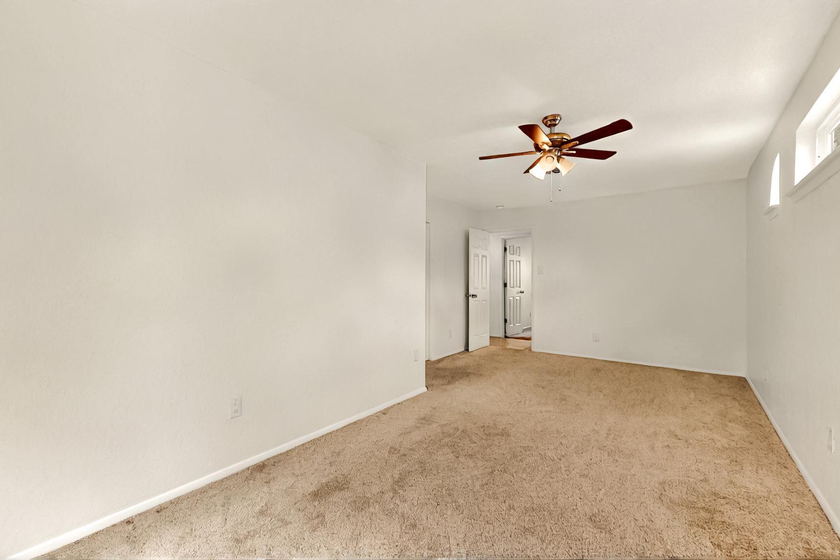 4604 SHERWOOD Street NE