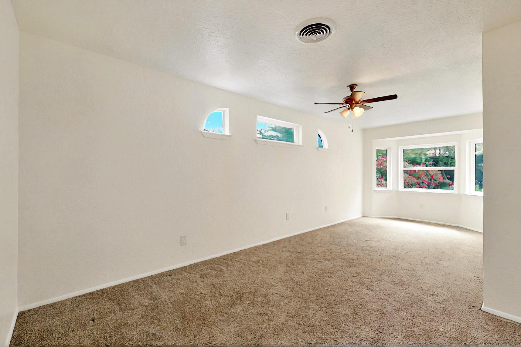 4604 SHERWOOD Street NE