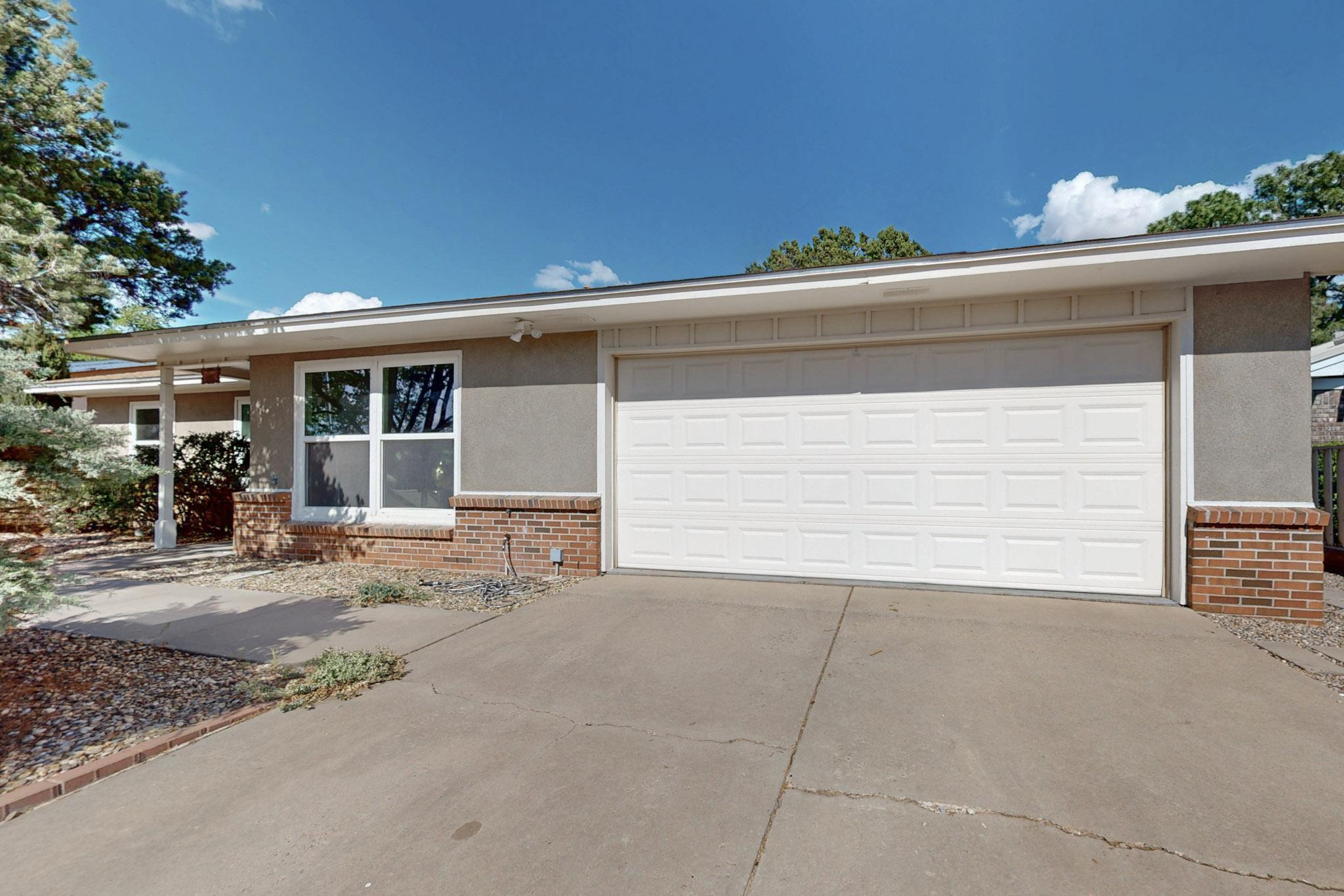 4604 SHERWOOD Street NE