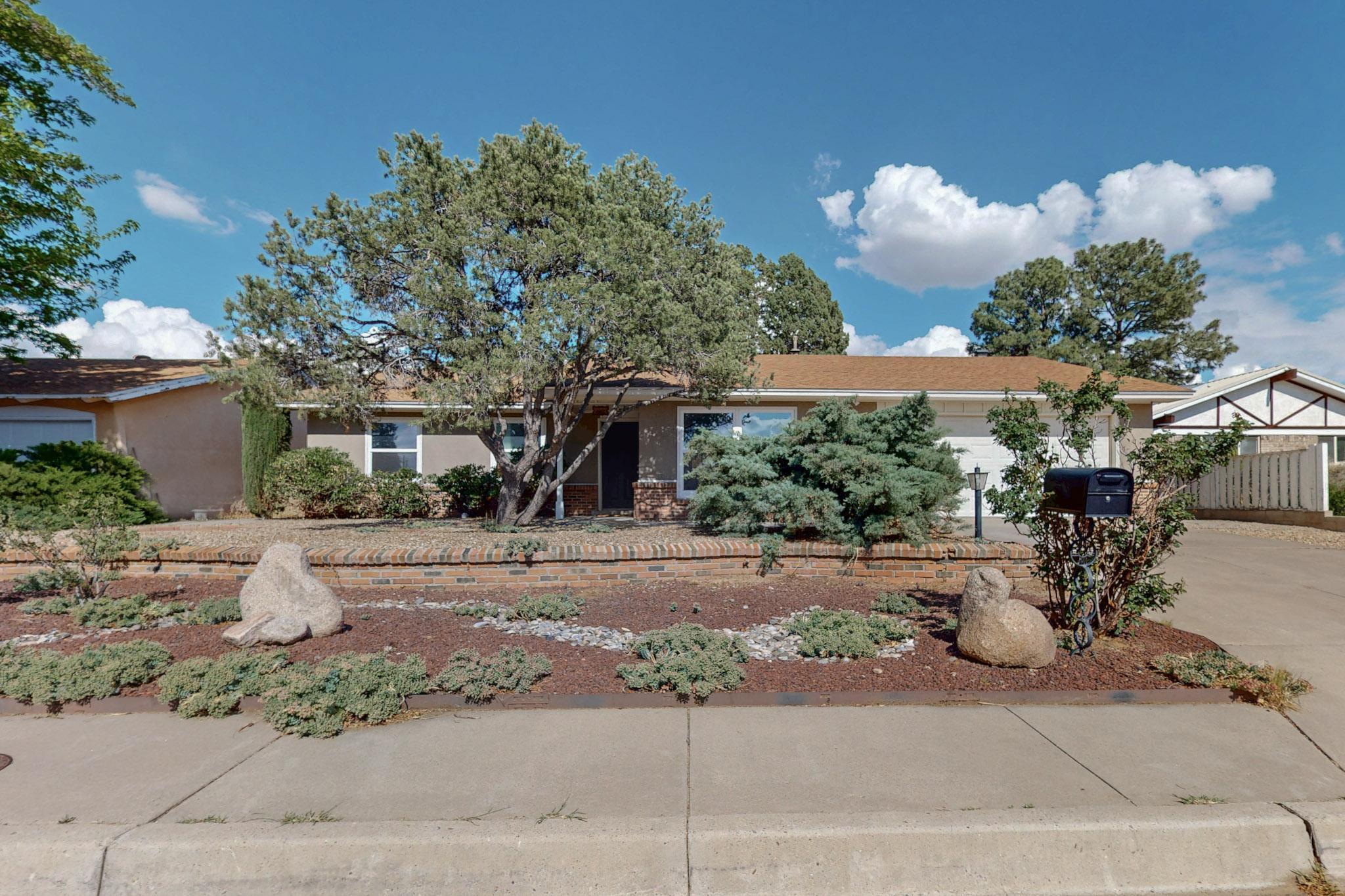 4604 SHERWOOD Street NE