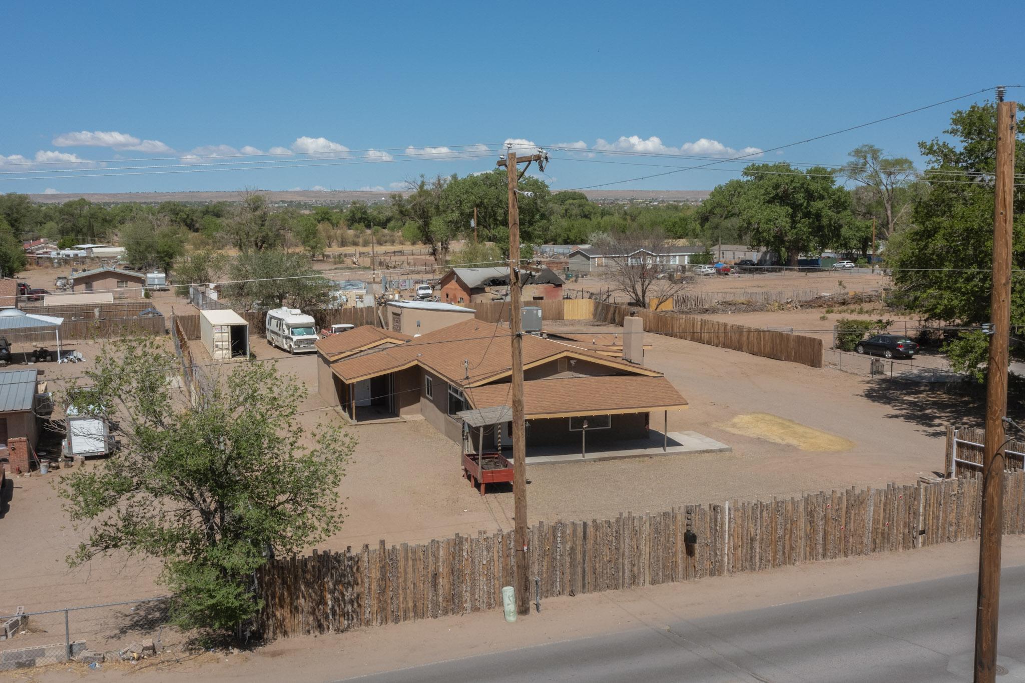 2215 TAPIA Boulevard SW