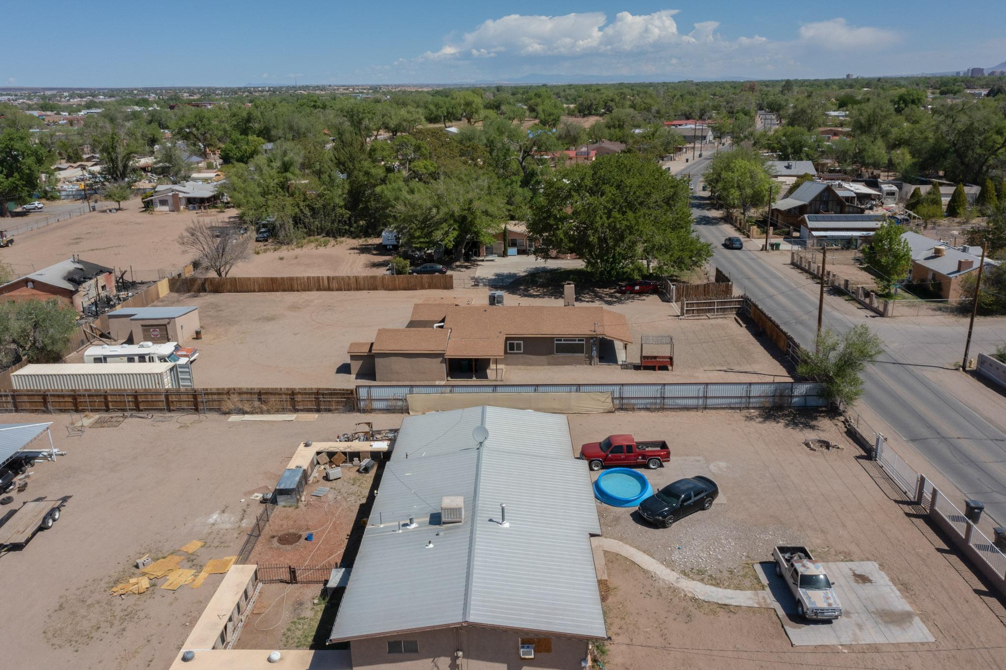 2215 TAPIA Boulevard SW