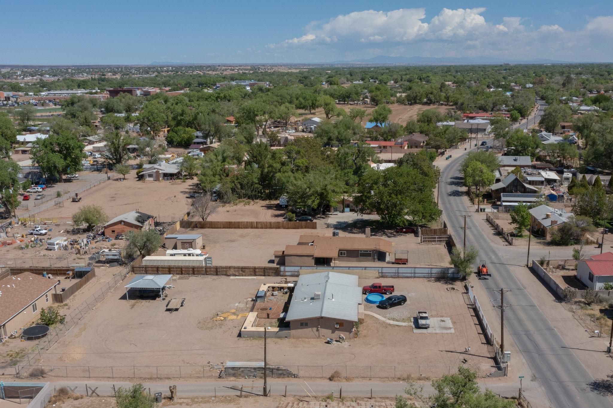 2215 TAPIA Boulevard SW