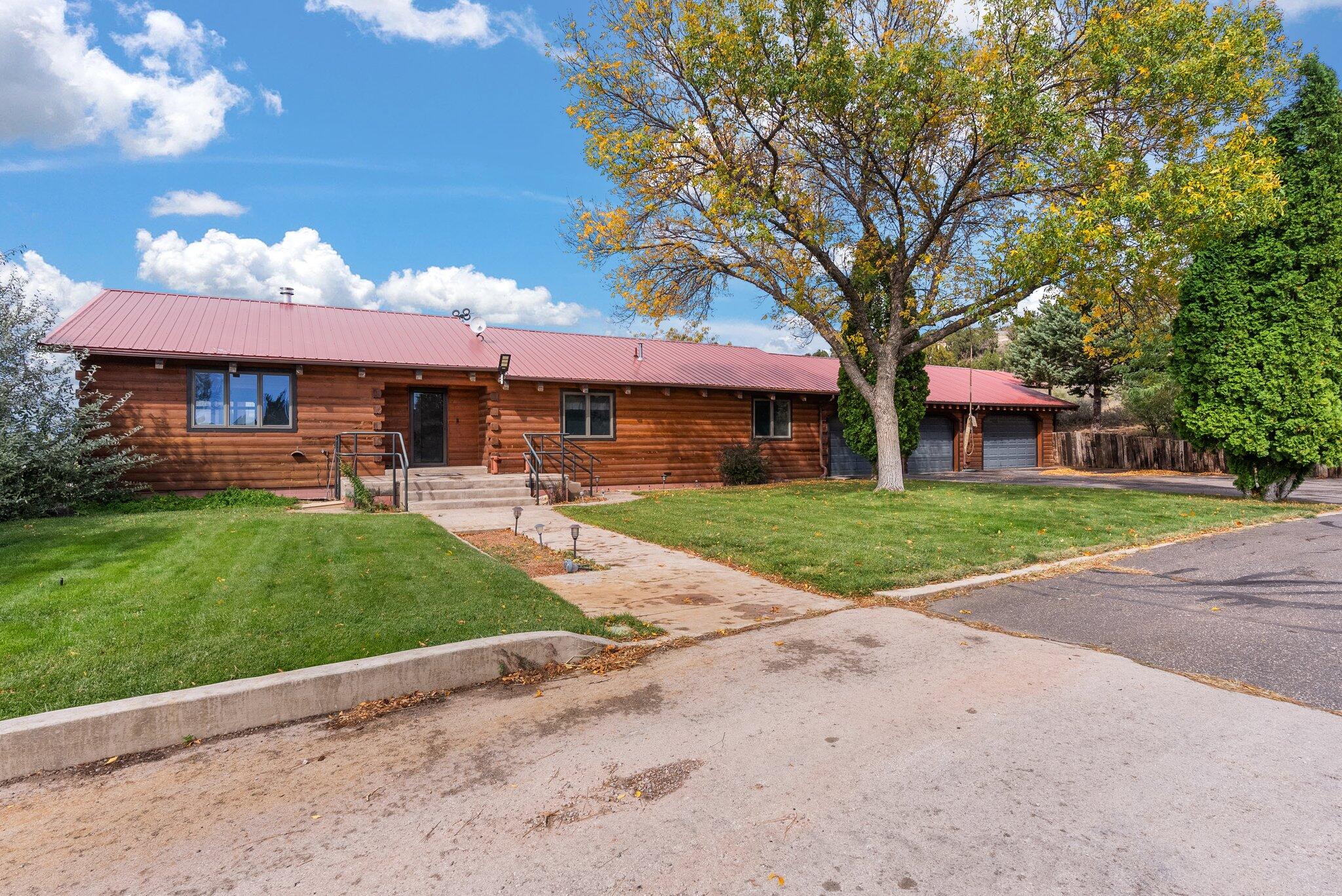 515 HAYSTACK Place