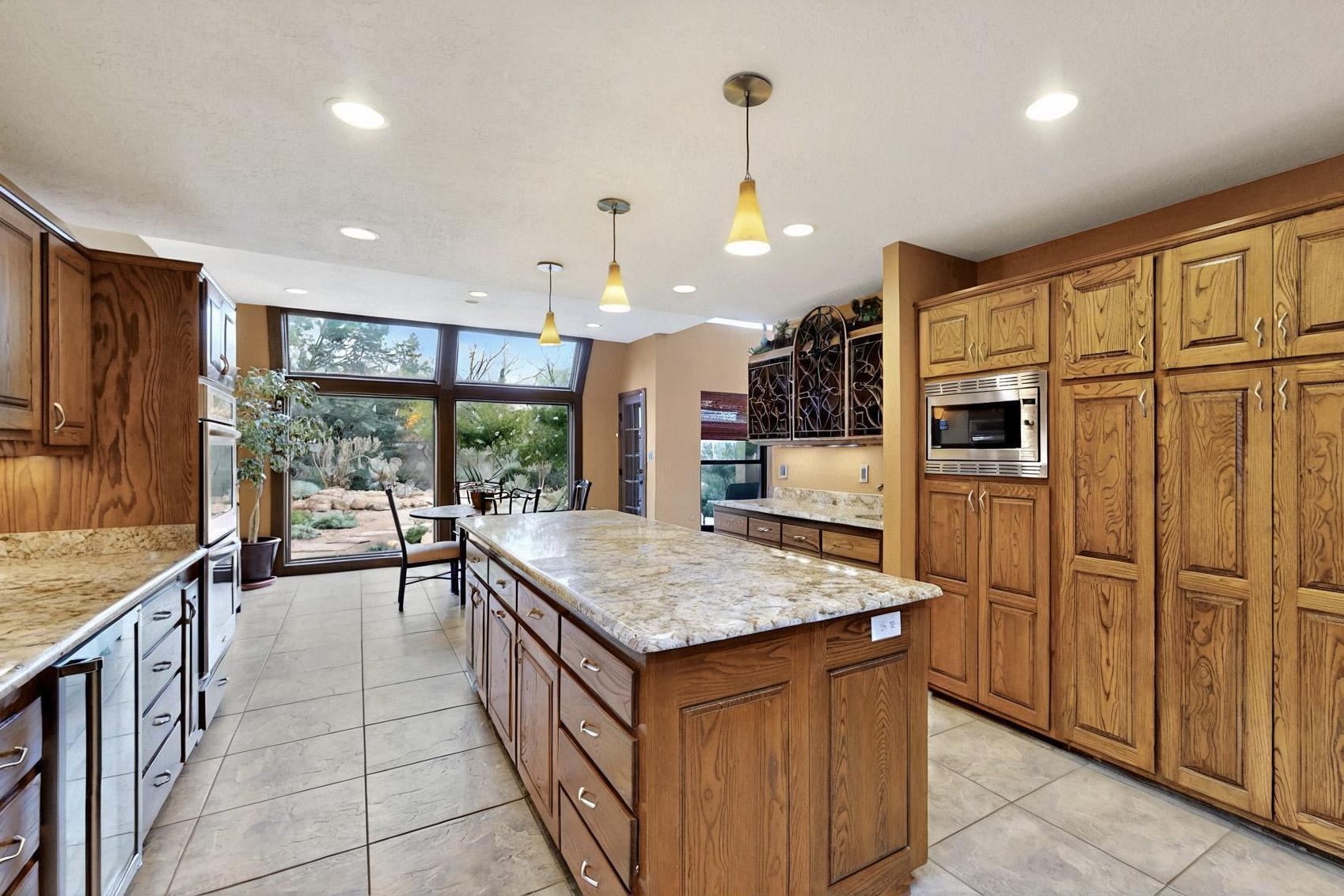13108 Della Longa Lane NE