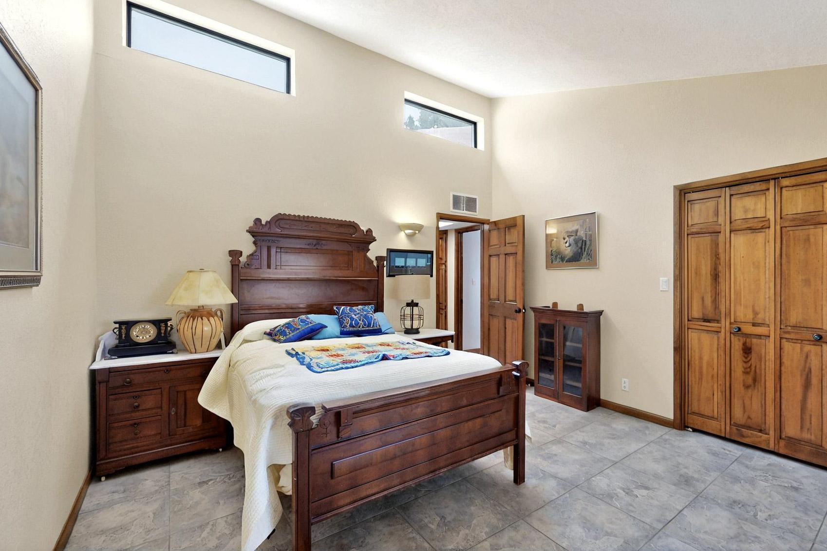13108 Della Longa Lane NE