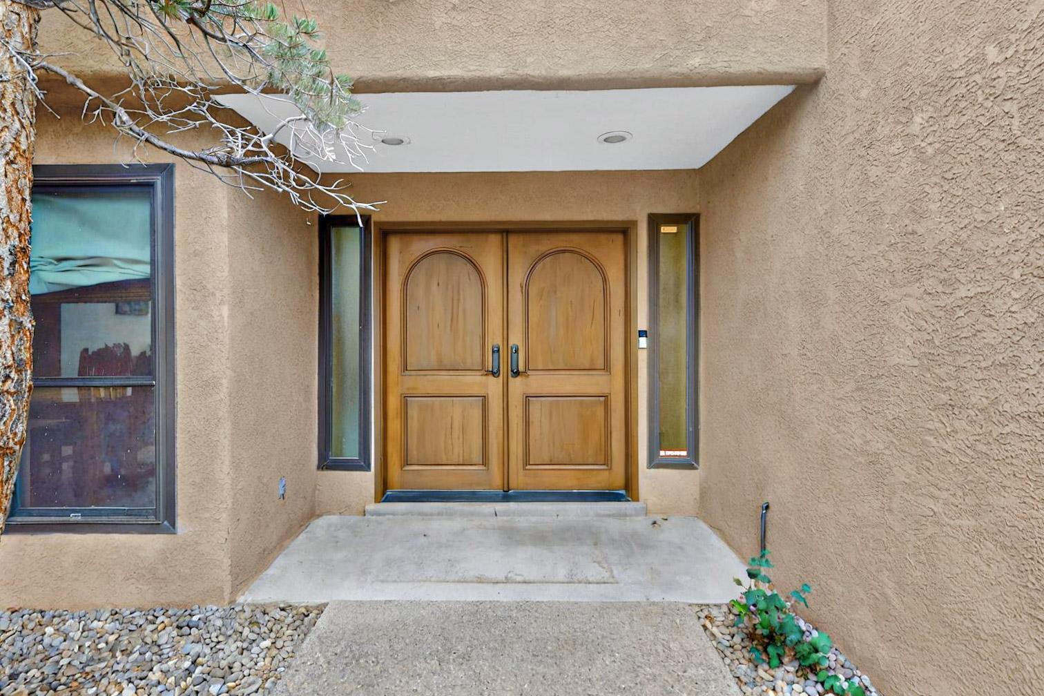 13108 Della Longa Lane NE