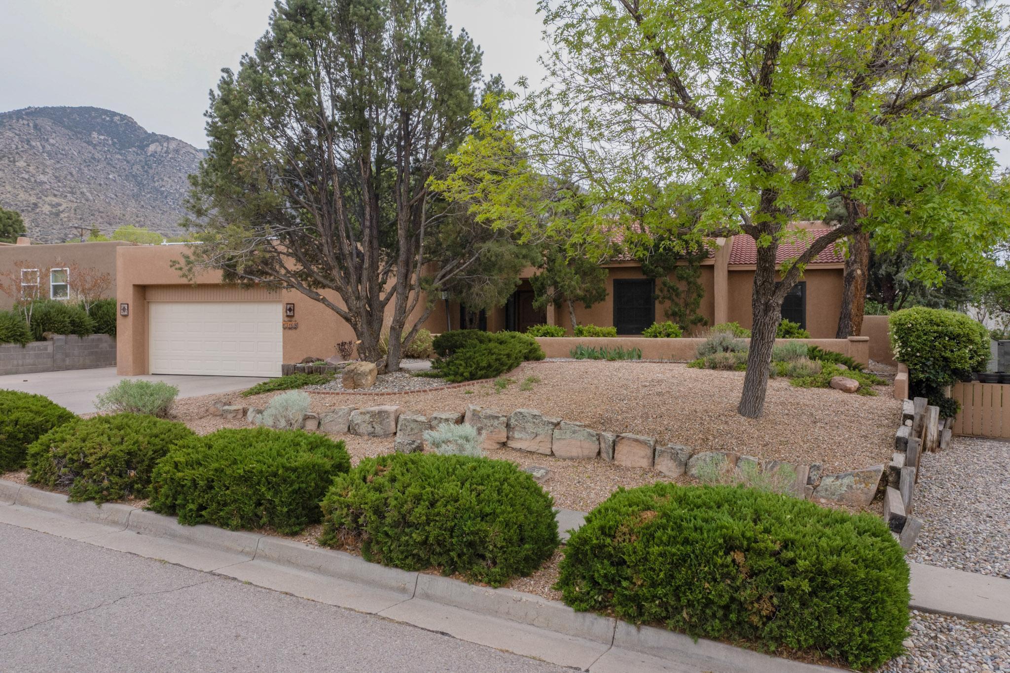 13108 Della Longa Lane NE