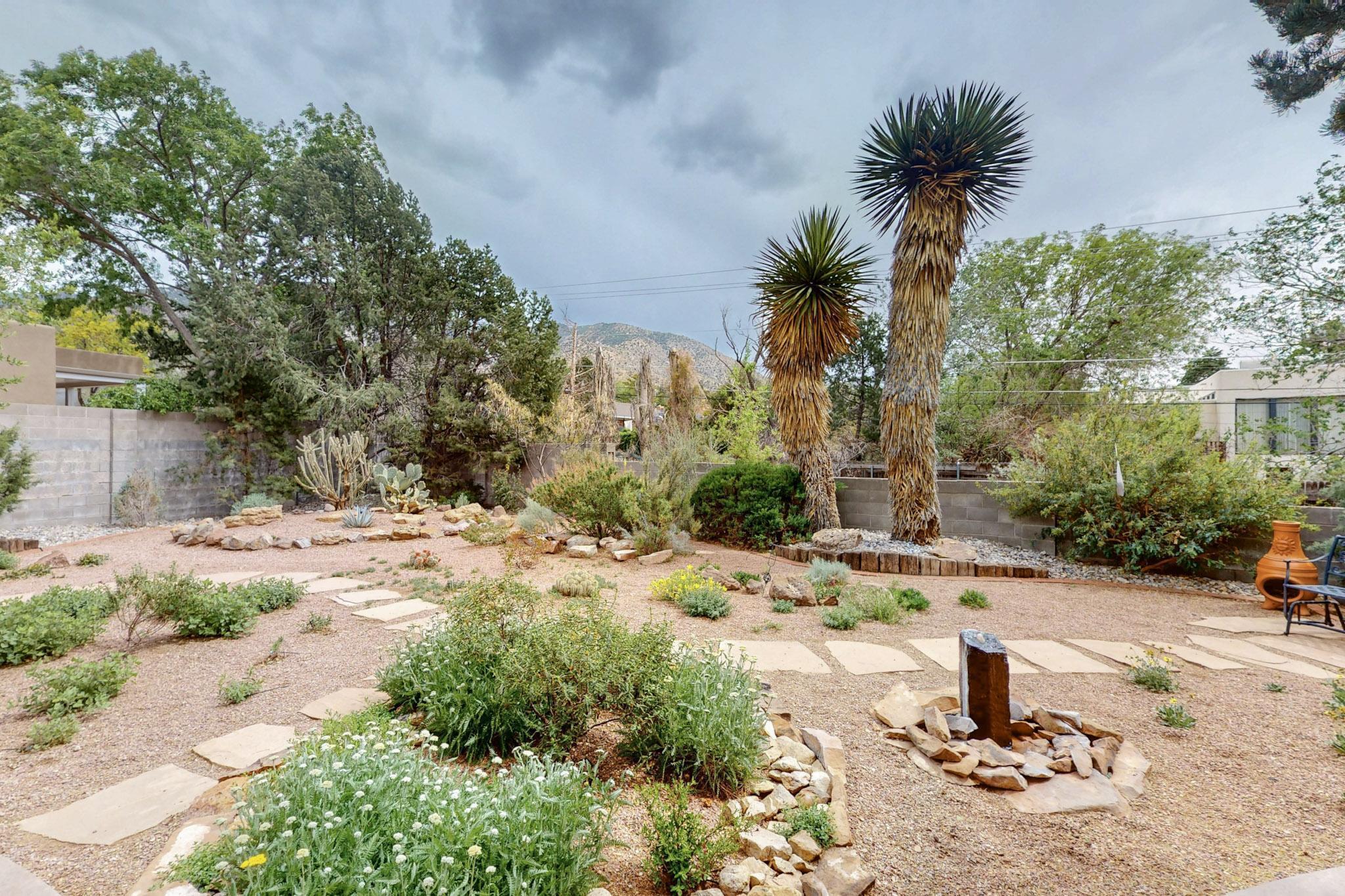 13108 Della Longa Lane NE
