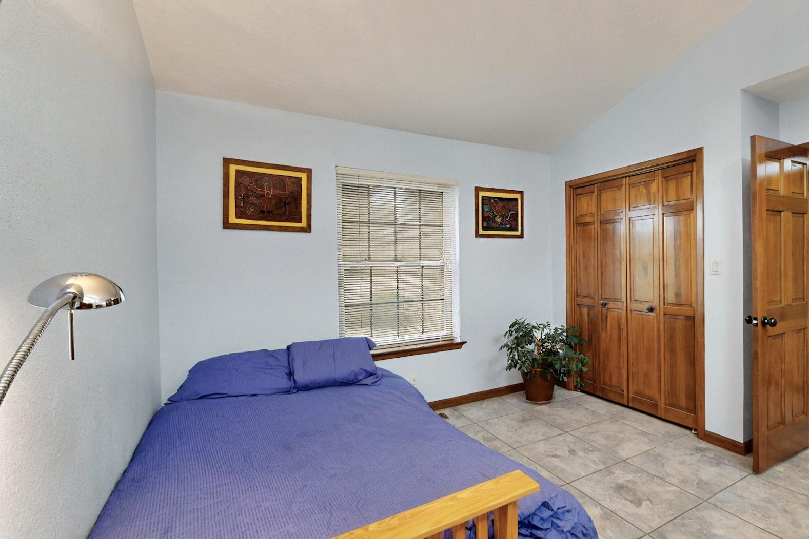 13108 Della Longa Lane NE