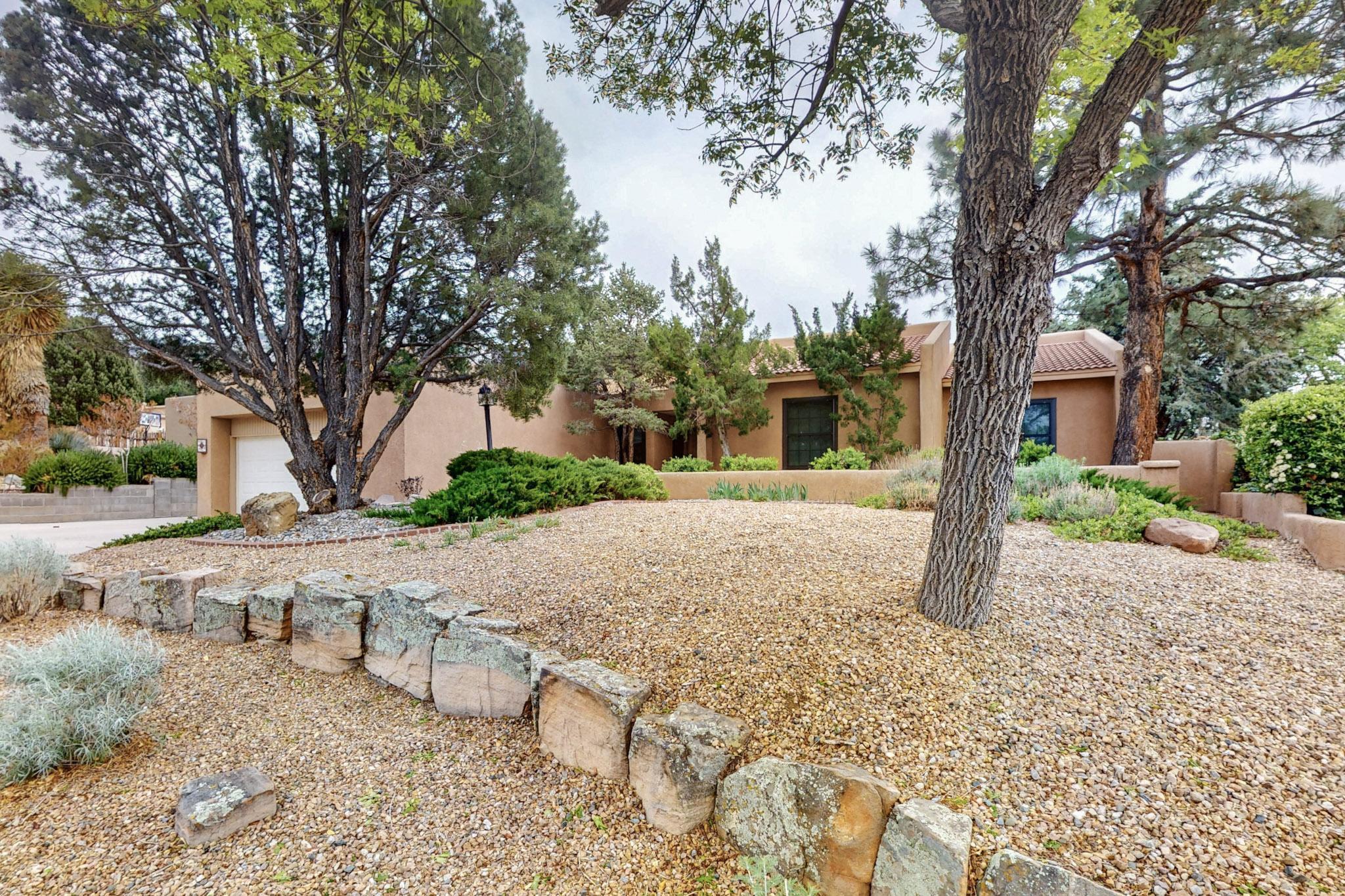 13108 Della Longa Lane NE