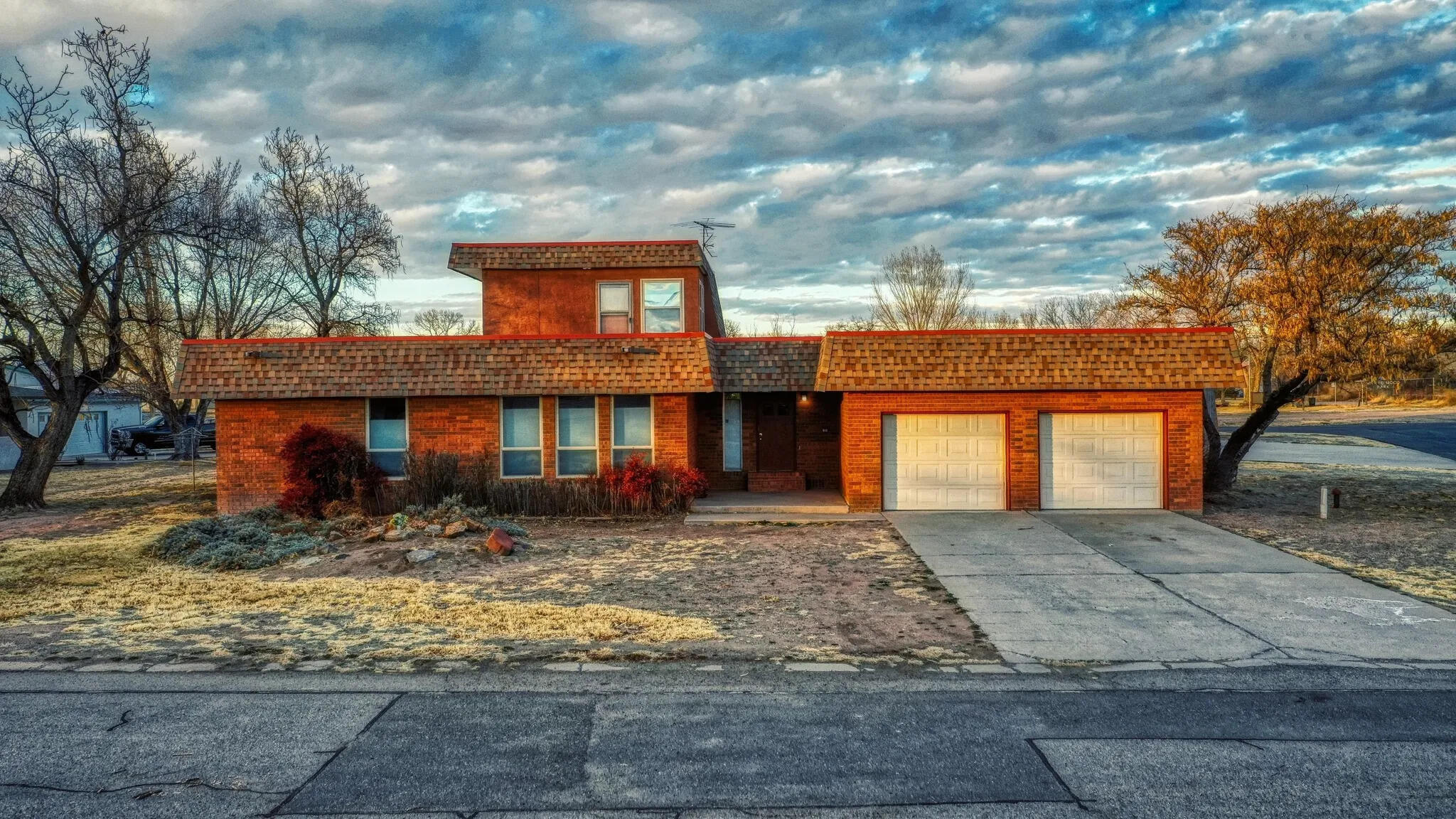384 Don Street SE