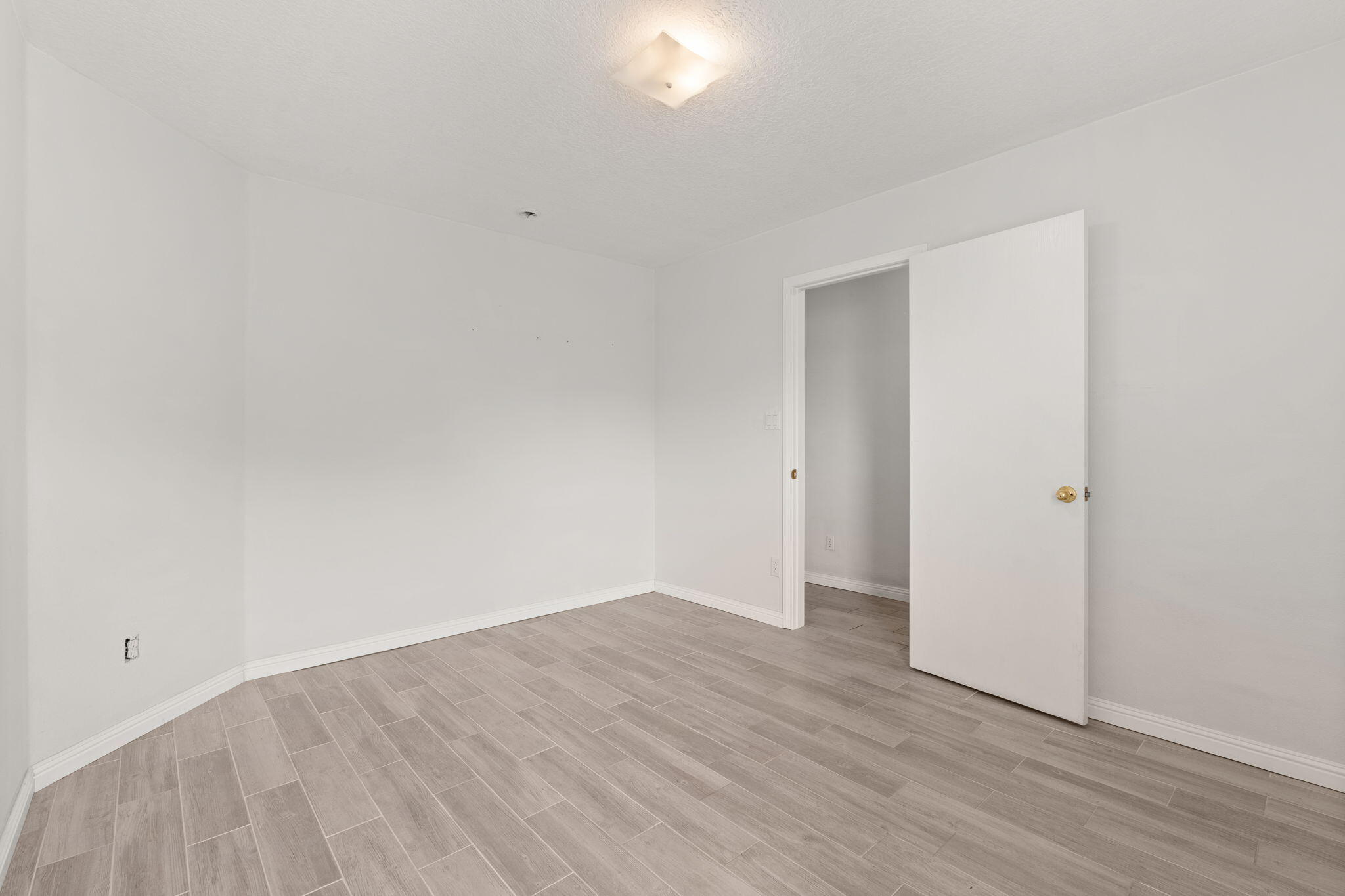 1331 EL SEGUNDO Avenue NE