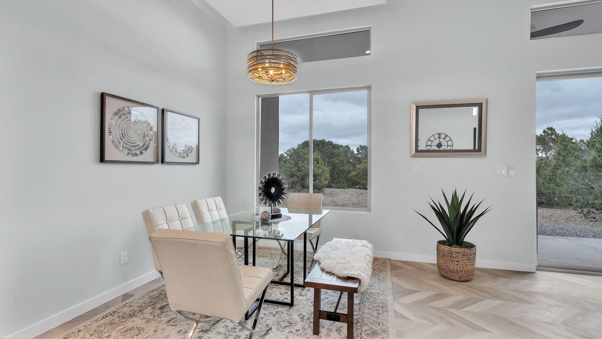 15 Meadowland Court