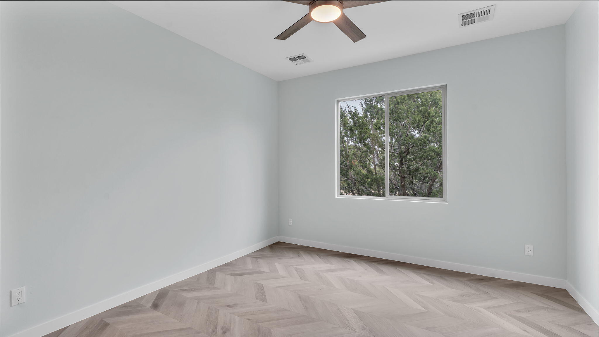 15 Meadowland Court