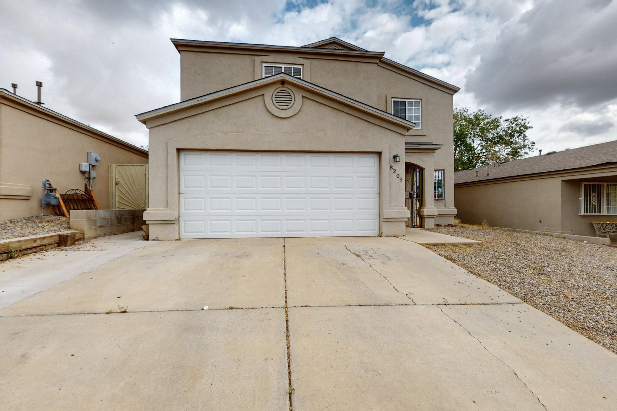 8209 FEATHERTOP Road SW