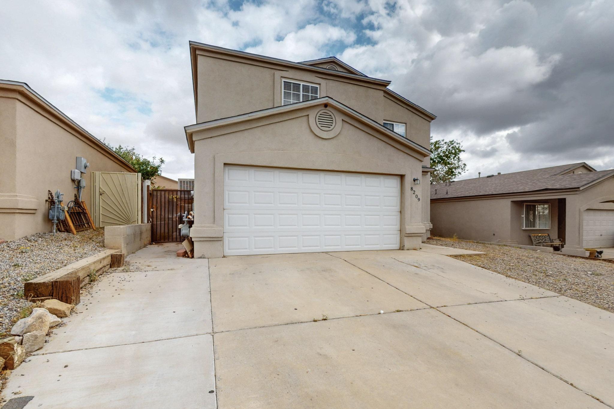 8209 FEATHERTOP Road SW