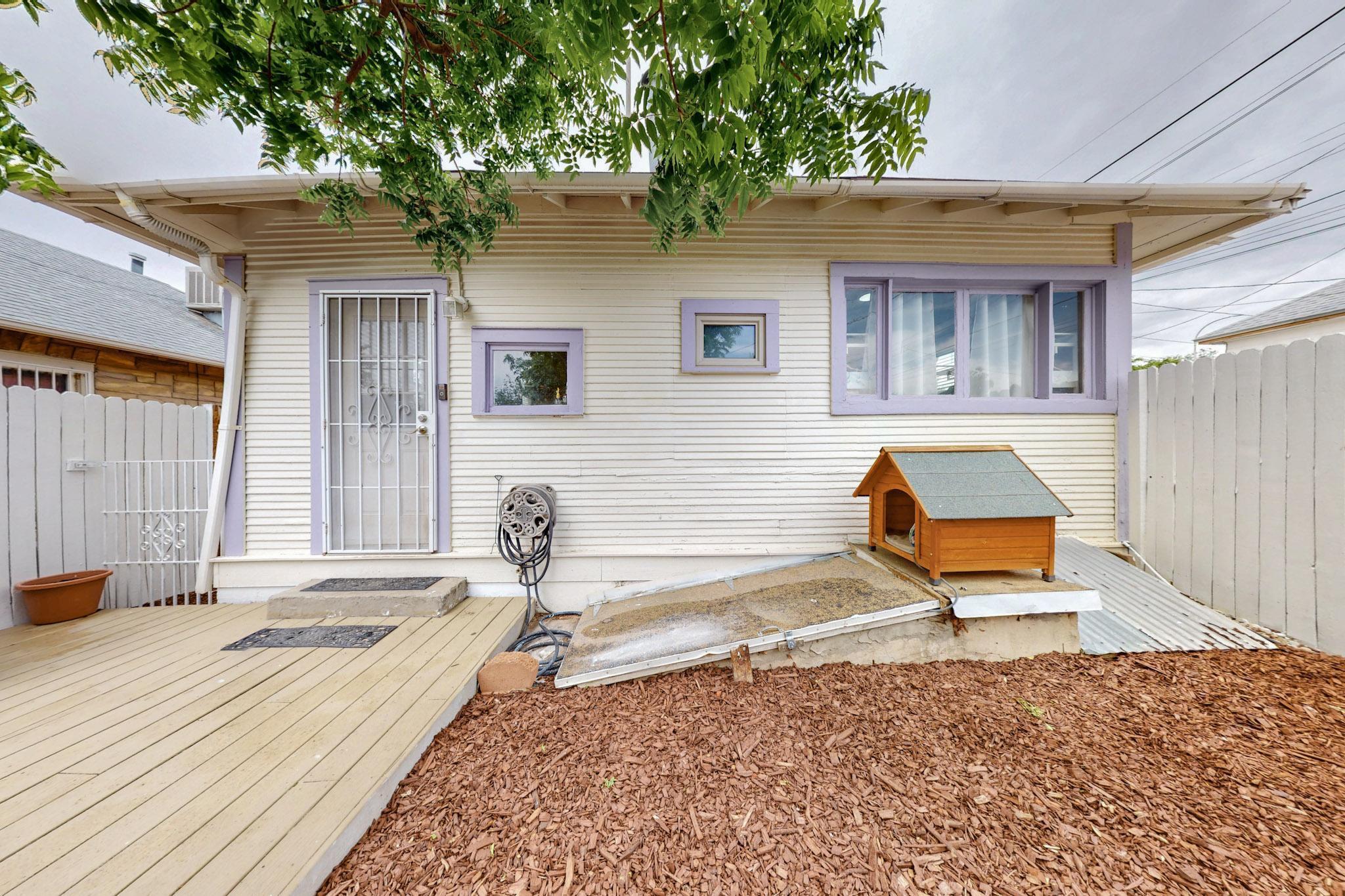608 COAL Avenue SE