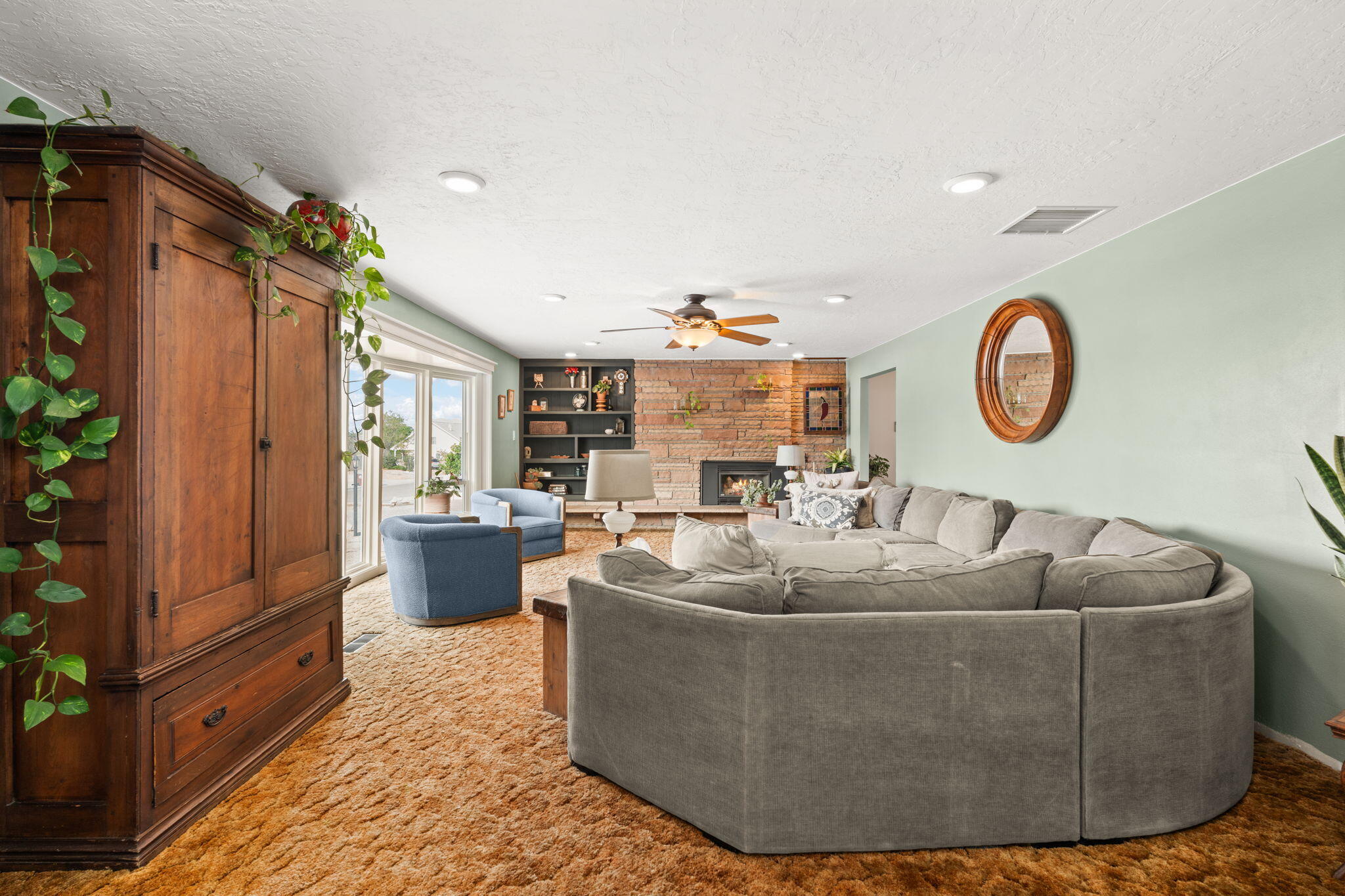 1615 VELTA Drive
