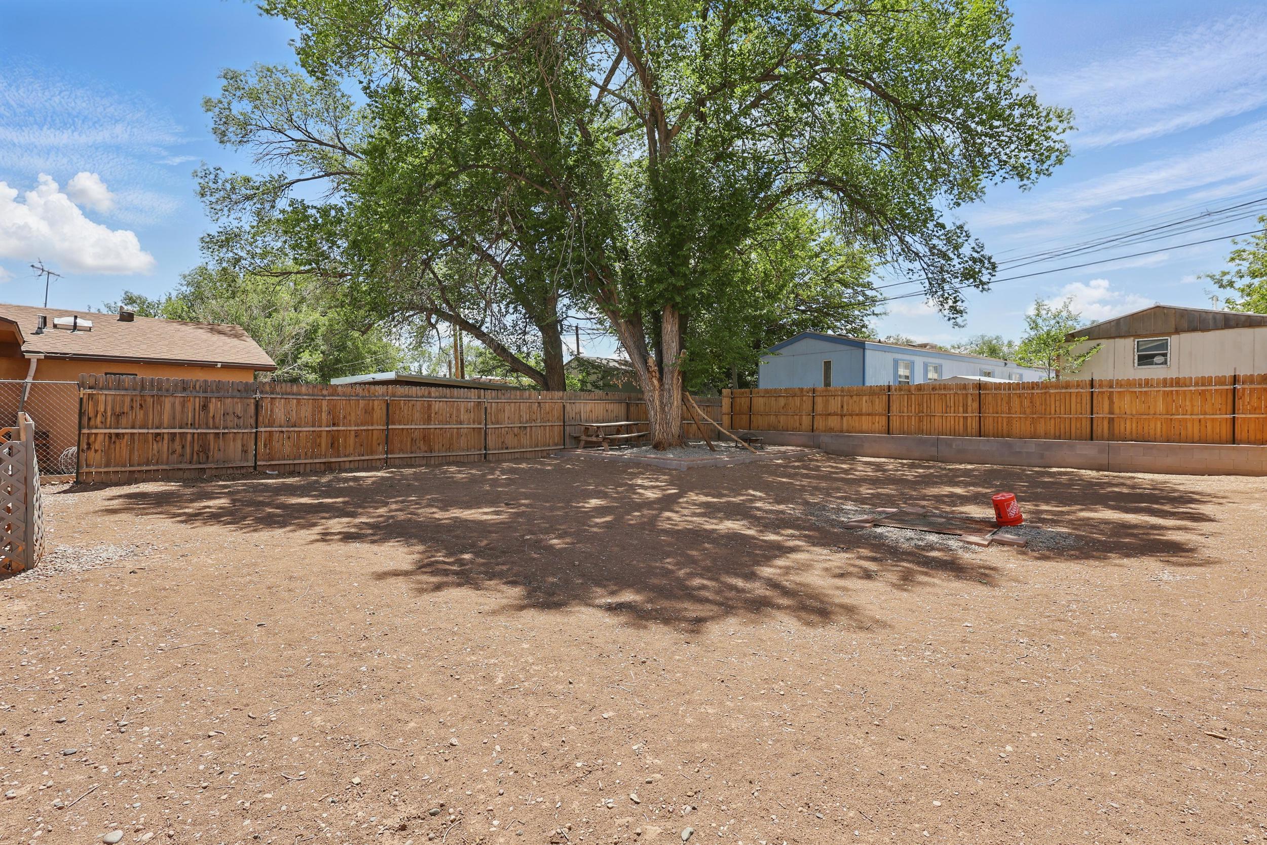 715 N Eleventh Street