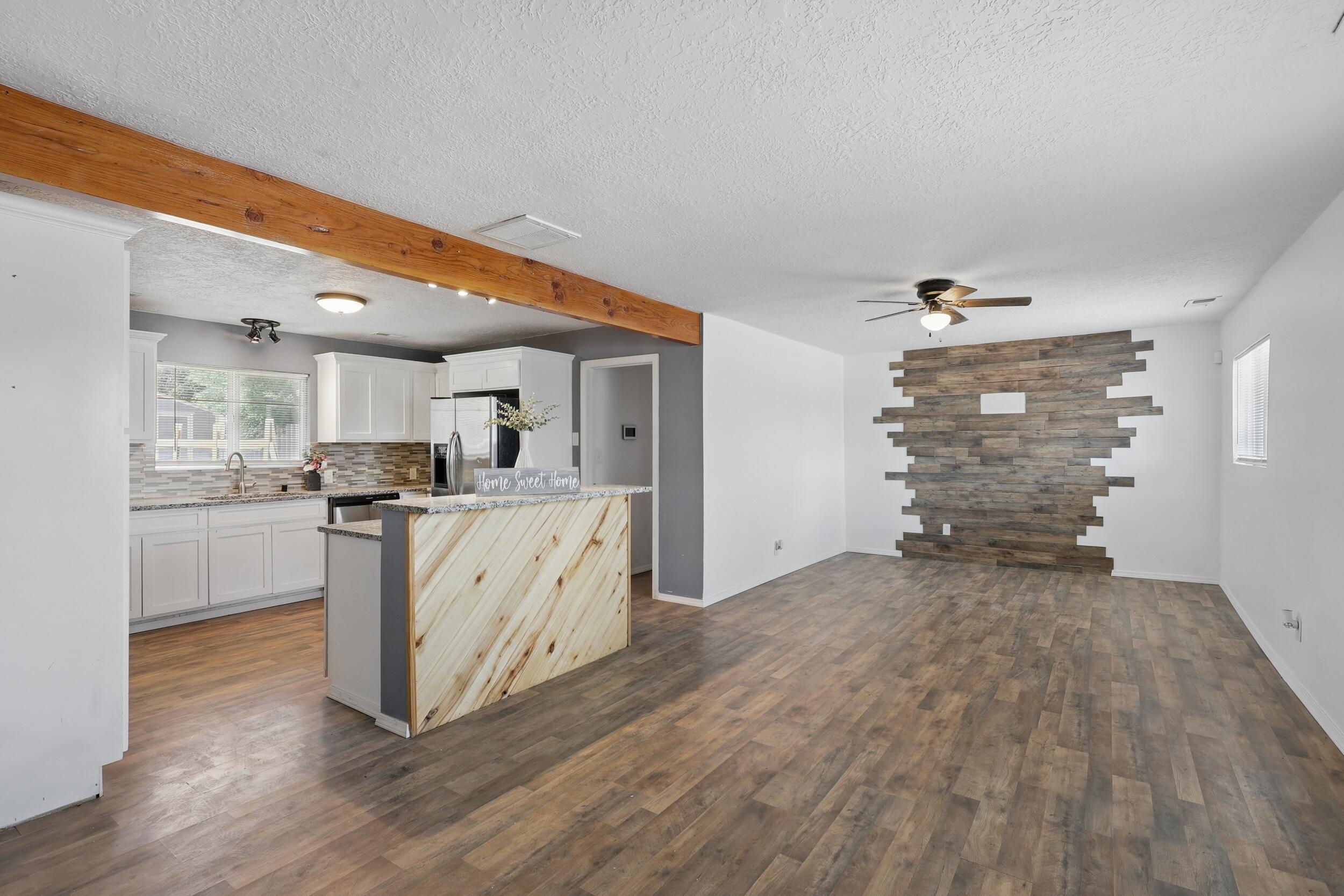 715 N Eleventh Street